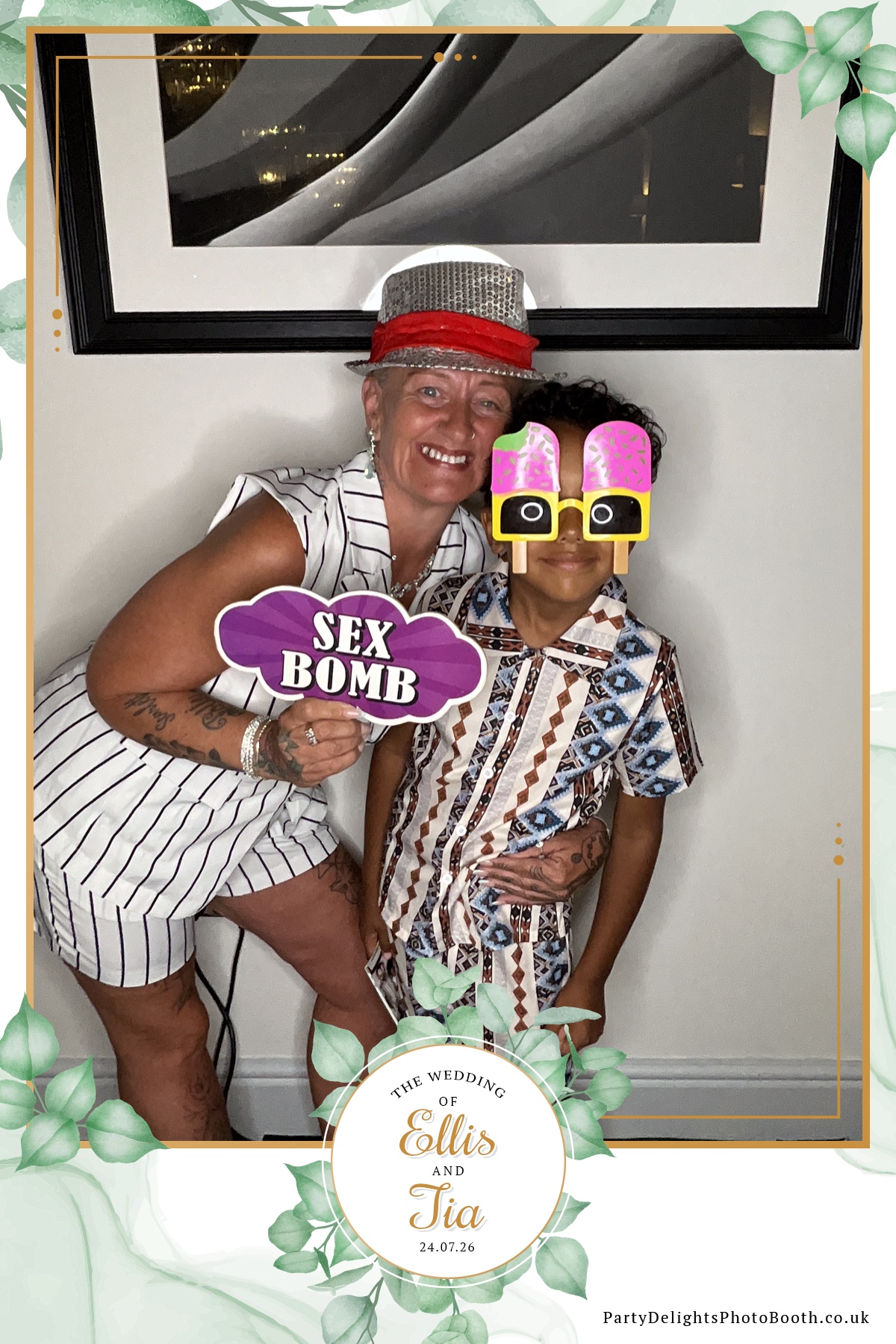 Ellis and Tias wedding | View more photos from the event at gallery.partydelightsphotobooth.co.uk/u/PartyDelightsPhotoBooth/Ellis-and-Tias-wedding