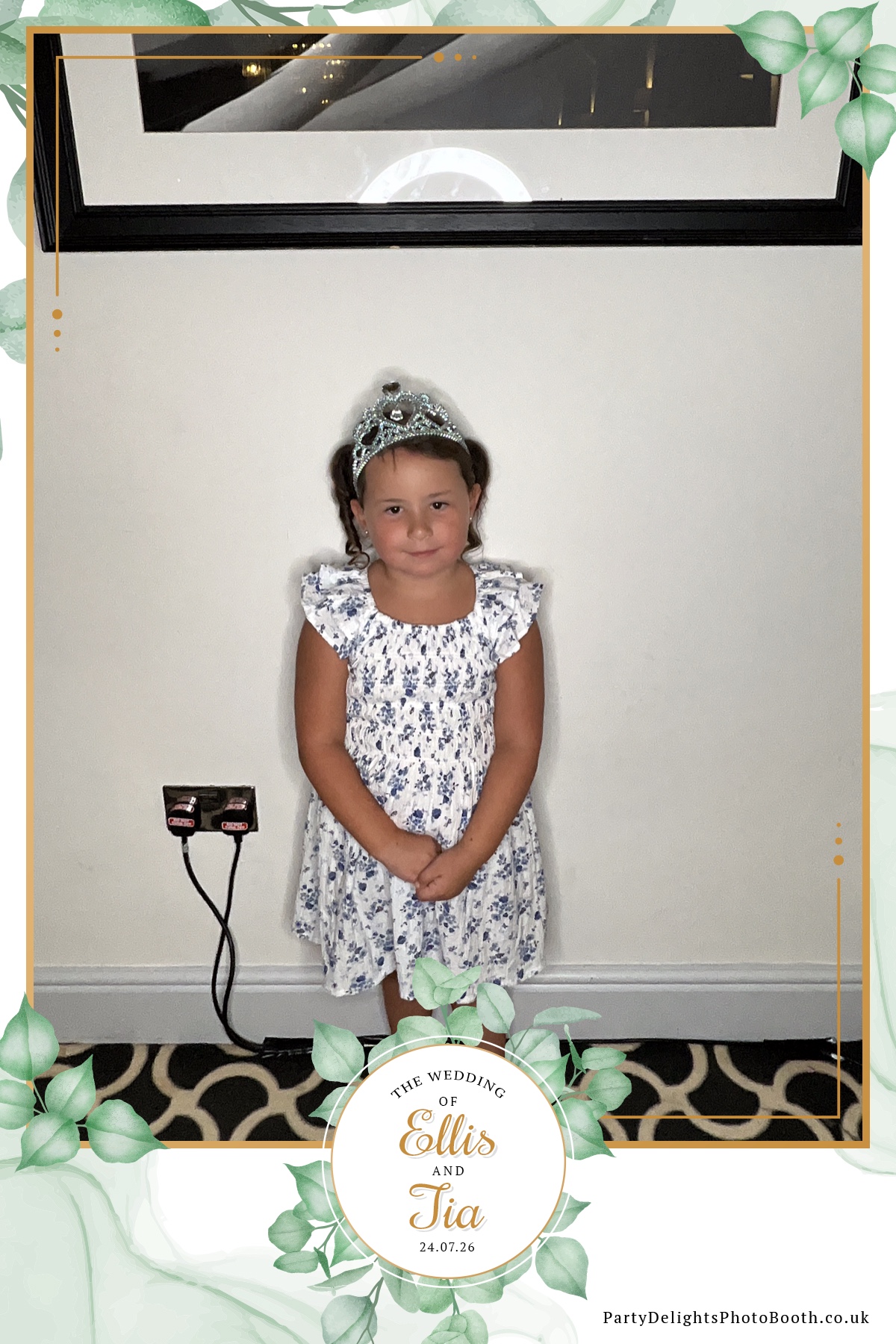 Ellis and Tias wedding | View more photos from the event at gallery.partydelightsphotobooth.co.uk/u/PartyDelightsPhotoBooth/Ellis-and-Tias-wedding