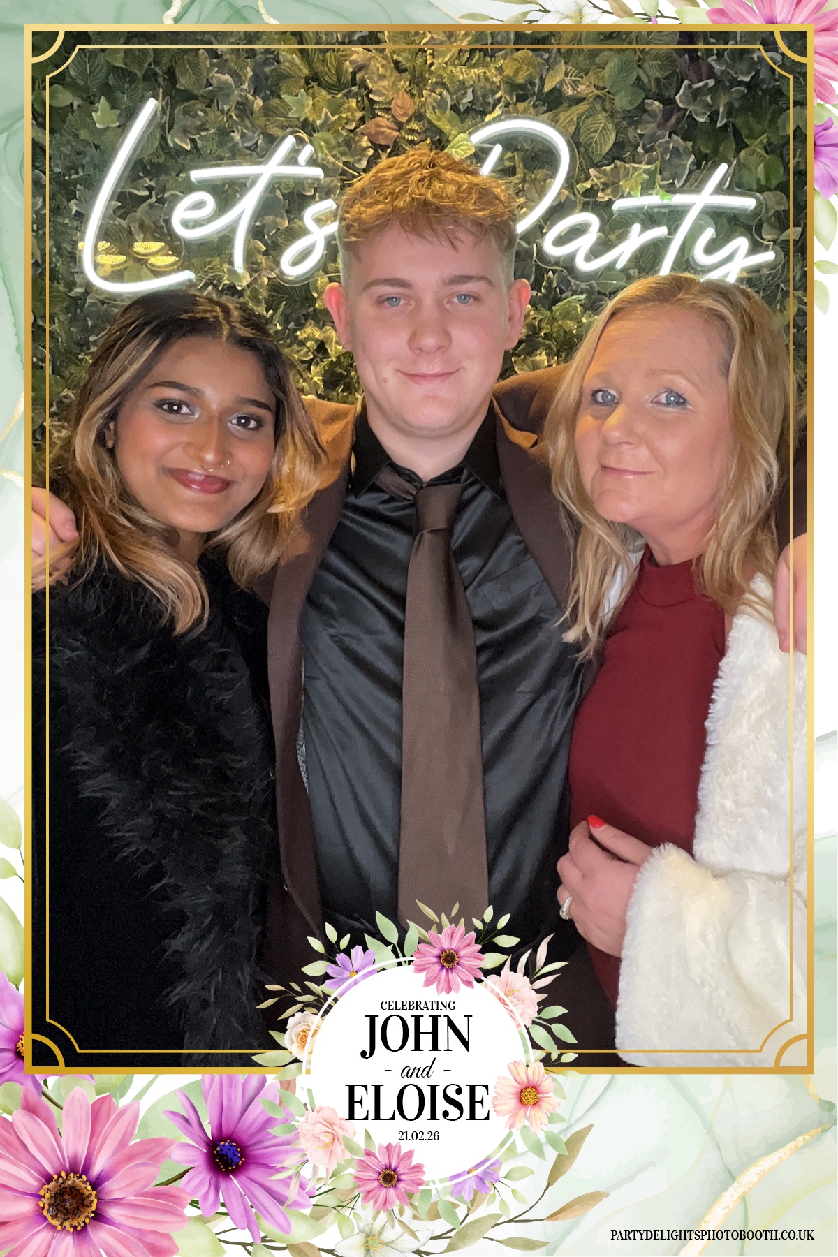John and Eloise’s reception | View more photos from the event at gallery.partydelightsphotobooth.co.uk/u/PartyDelightsPhotoBooth/John-and-Eloise’s-reception