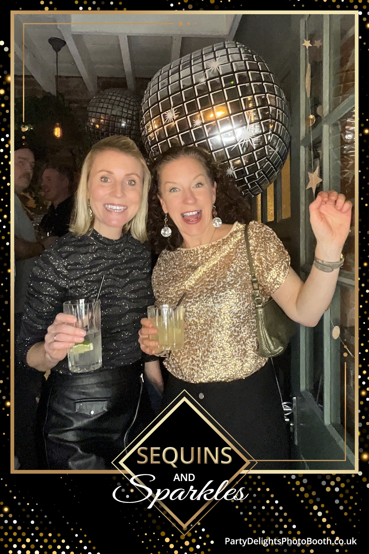Lucy and Micaela's birthdays (50 + 45) | View more photos from the event at gallery.partydelightsphotobooth.co.uk/u/PartyDelightsPhotoBooth/Lucy-and-Micaelas-birthdays-50-45