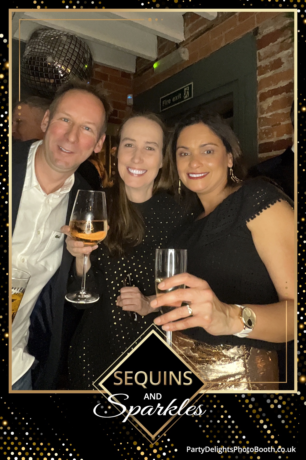Lucy and Micaela's birthdays (50 + 45) | View more photos from the event at gallery.partydelightsphotobooth.co.uk/u/PartyDelightsPhotoBooth/Lucy-and-Micaelas-birthdays-50-45
