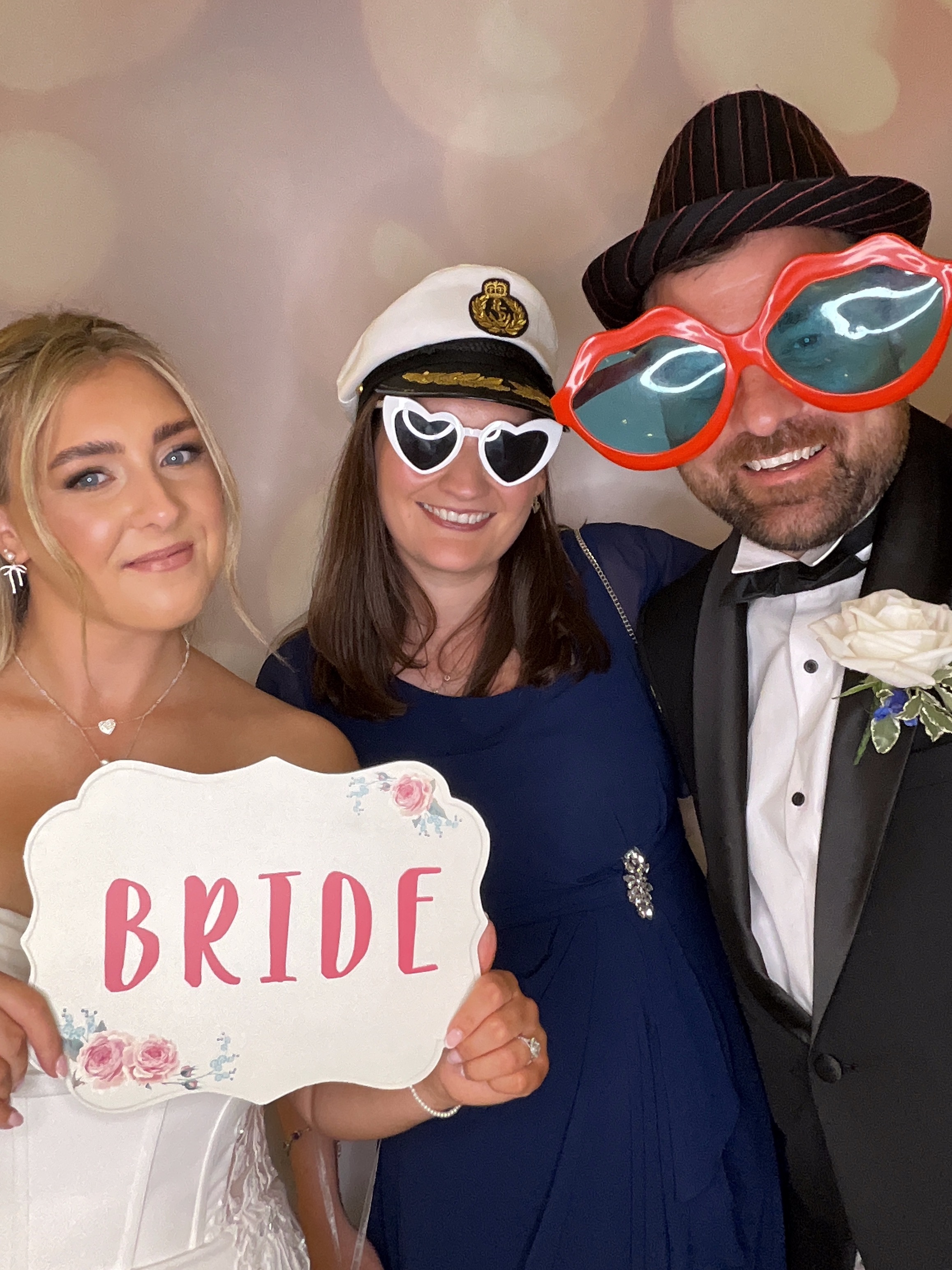 Rio & Edwards Wedding Day | View more photos from the event at gallery.partydelightsphotobooth.co.uk/u/PartyDelightsPhotoBooth/Rio-Edwards-Wedding-Day