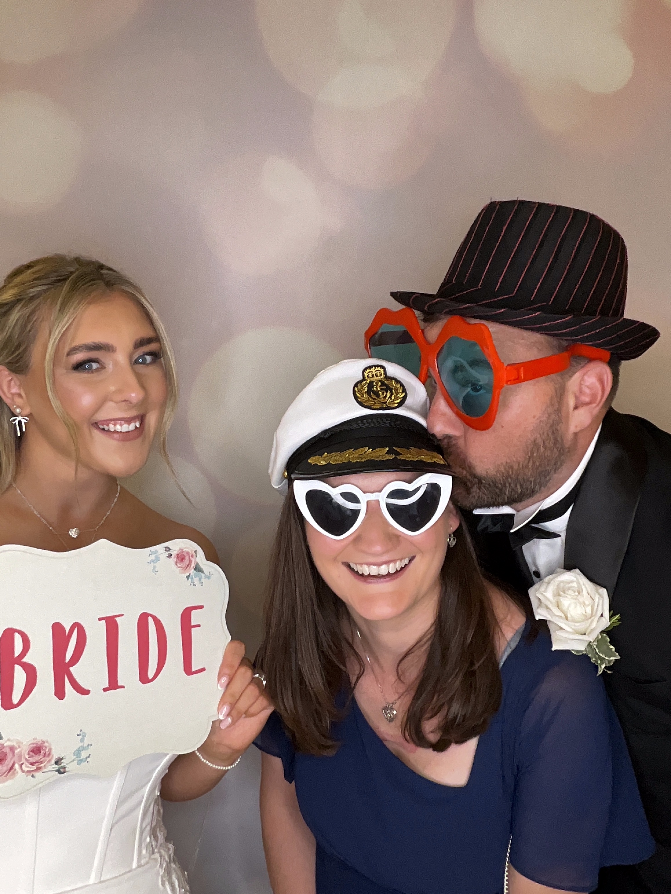 Rio & Edwards Wedding Day | View more photos from the event at gallery.partydelightsphotobooth.co.uk/u/PartyDelightsPhotoBooth/Rio-Edwards-Wedding-Day