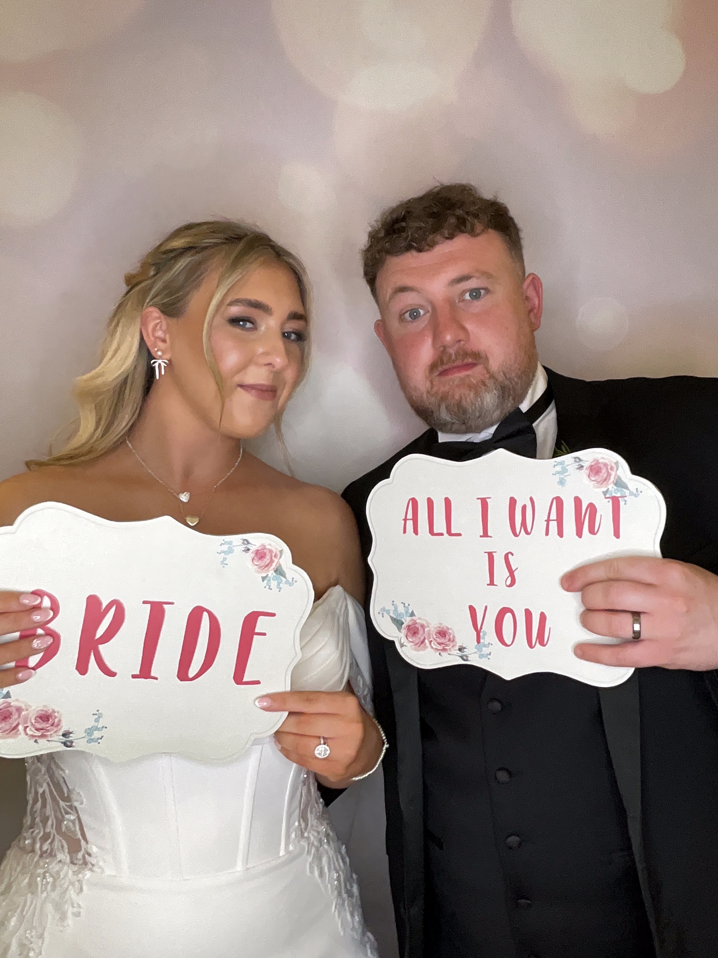 Rio & Edwards Wedding Day | View more photos from the event at gallery.partydelightsphotobooth.co.uk/u/PartyDelightsPhotoBooth/Rio-Edwards-Wedding-Day