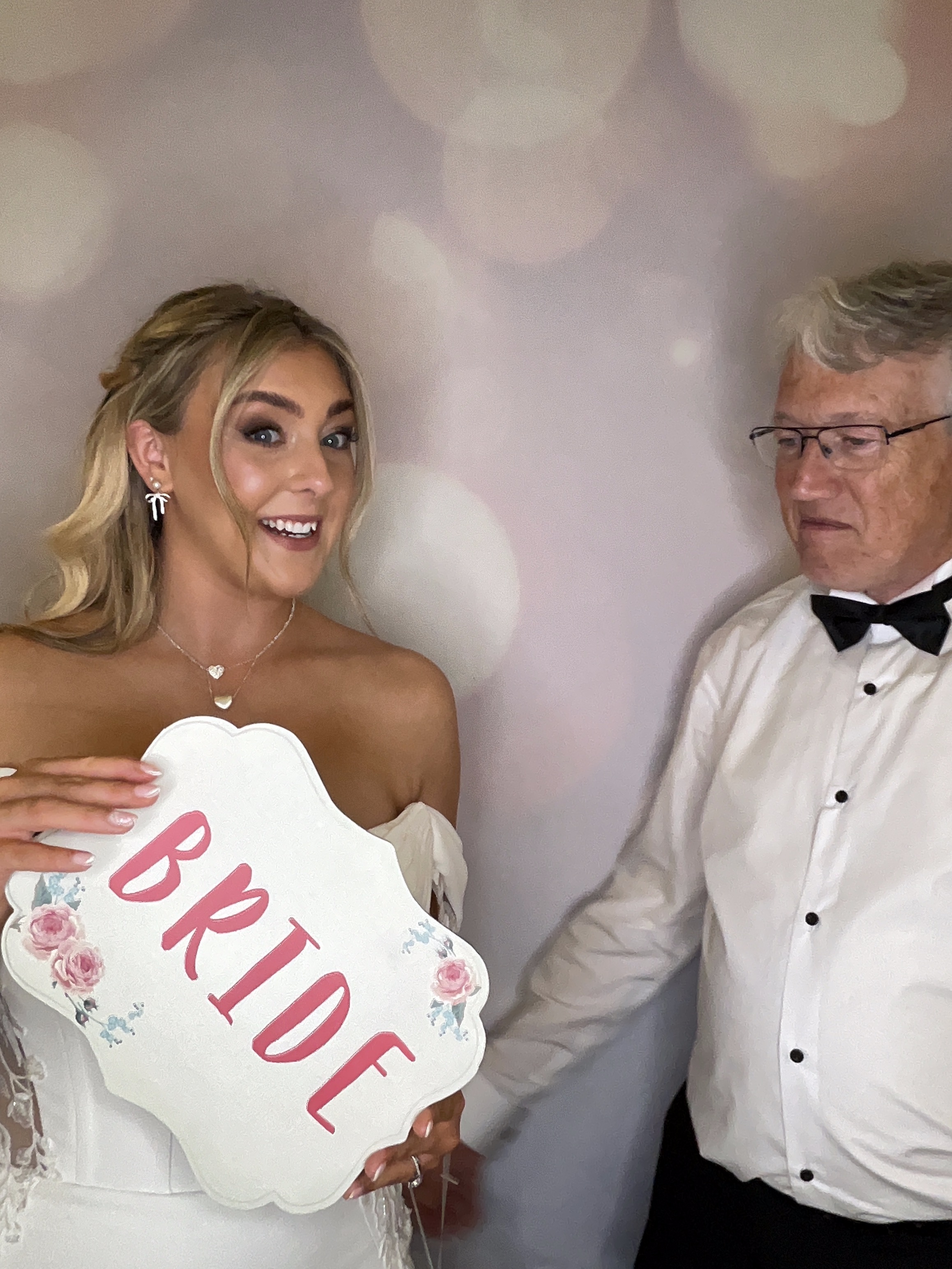 Rio & Edwards Wedding Day | View more photos from the event at gallery.partydelightsphotobooth.co.uk/u/PartyDelightsPhotoBooth/Rio-Edwards-Wedding-Day