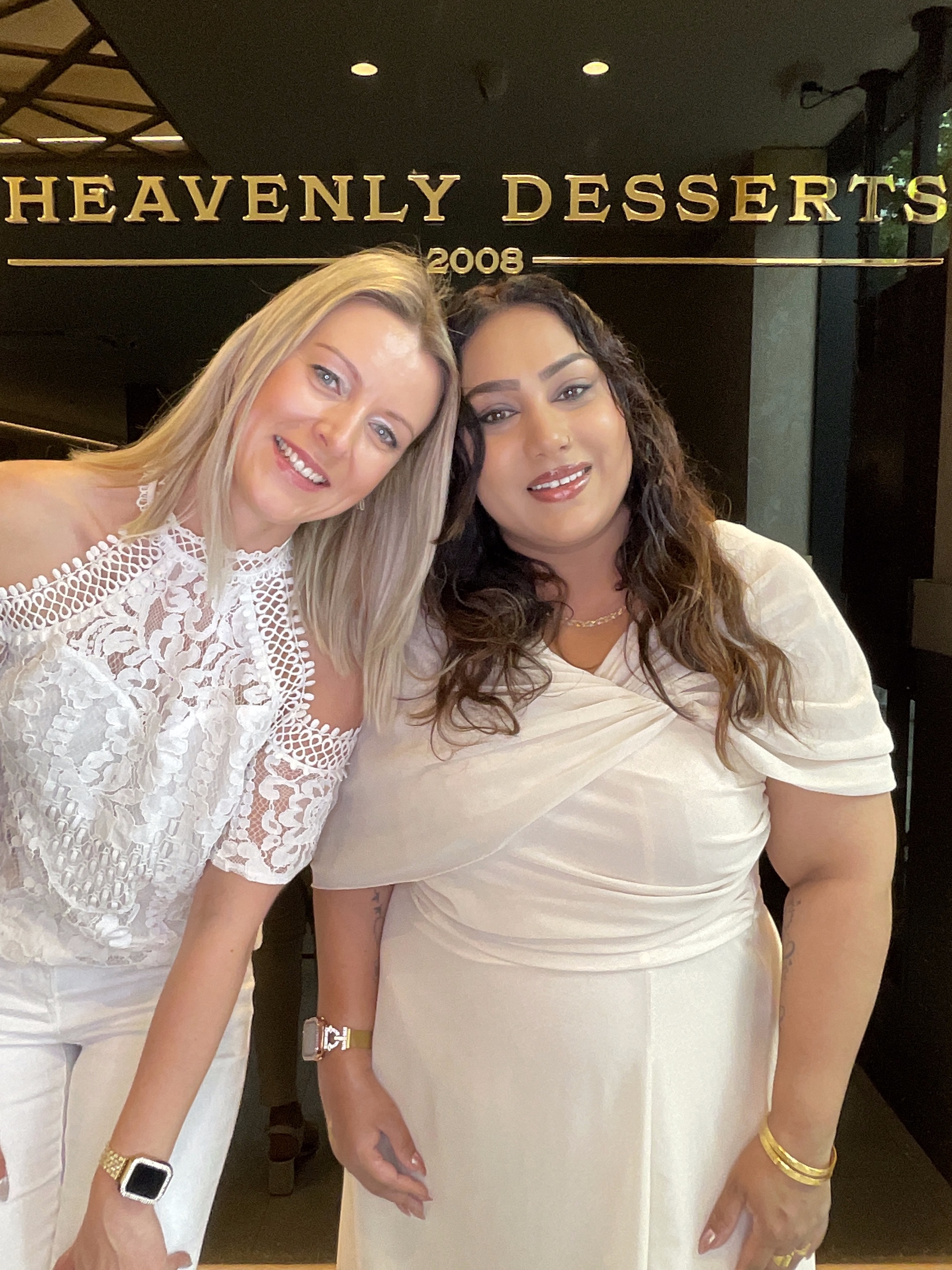 The White Party | View more photos from the event at gallery.partydelightsphotobooth.co.uk/u/PartyDelightsPhotoBooth/The-White-Party