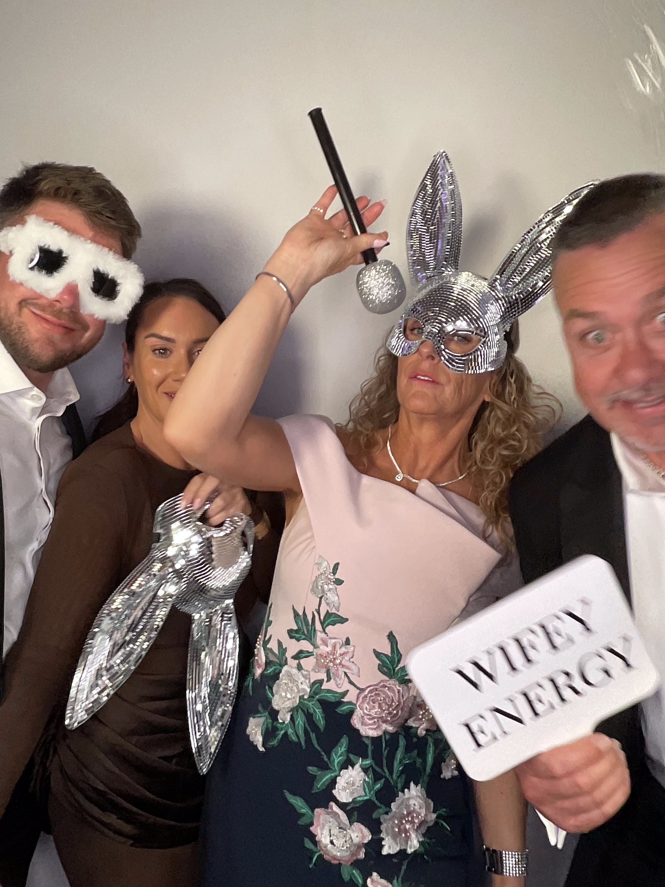Zoe and Jesse's Wedding | View more photos from the event at gallery.partydelightsphotobooth.co.uk/u/PartyDelightsPhotoBooth/Zoe-and-Jesses-Wedding
