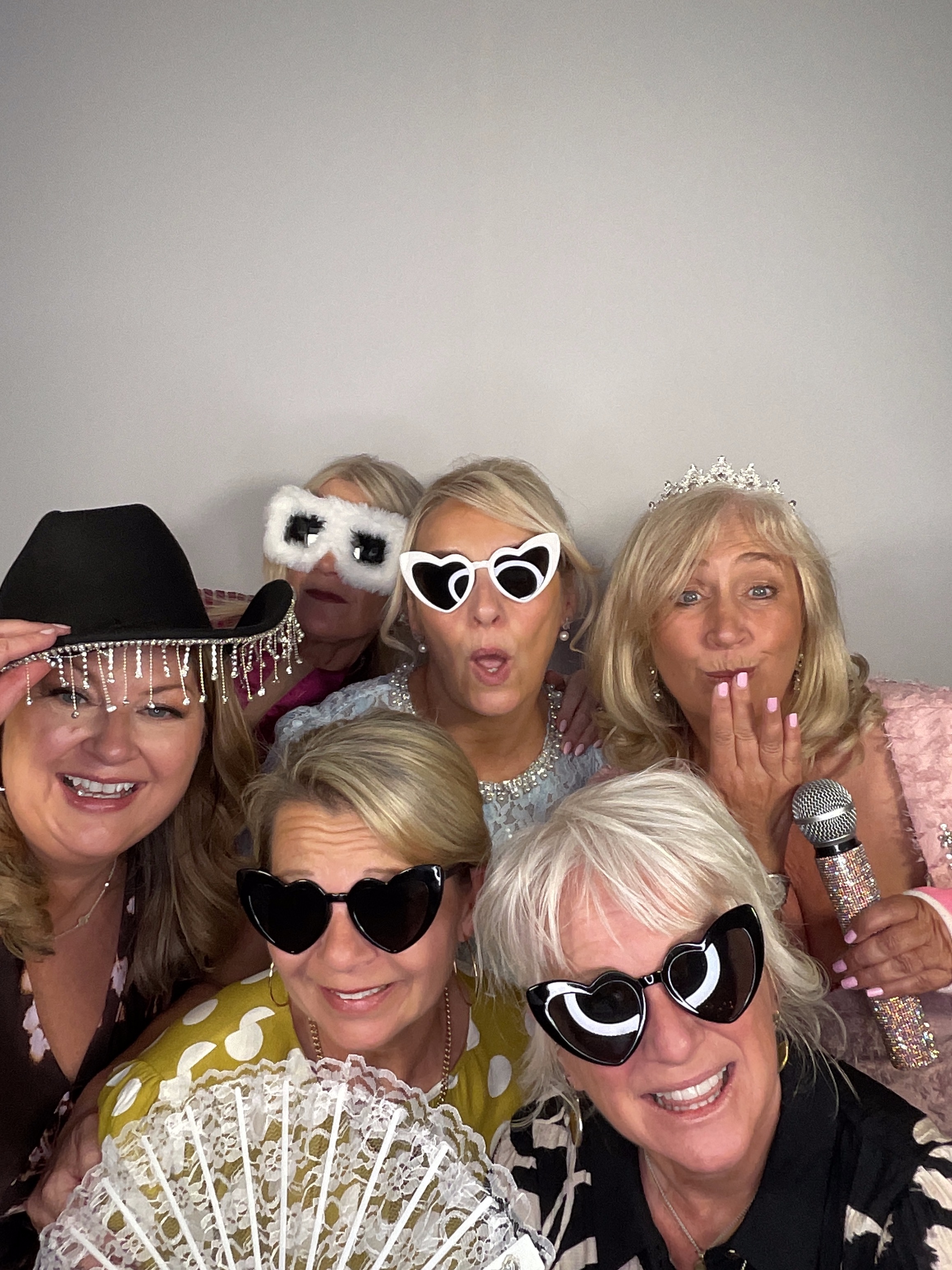 Zoe and Jesse's Wedding | View more photos from the event at gallery.partydelightsphotobooth.co.uk/u/PartyDelightsPhotoBooth/Zoe-and-Jesses-Wedding