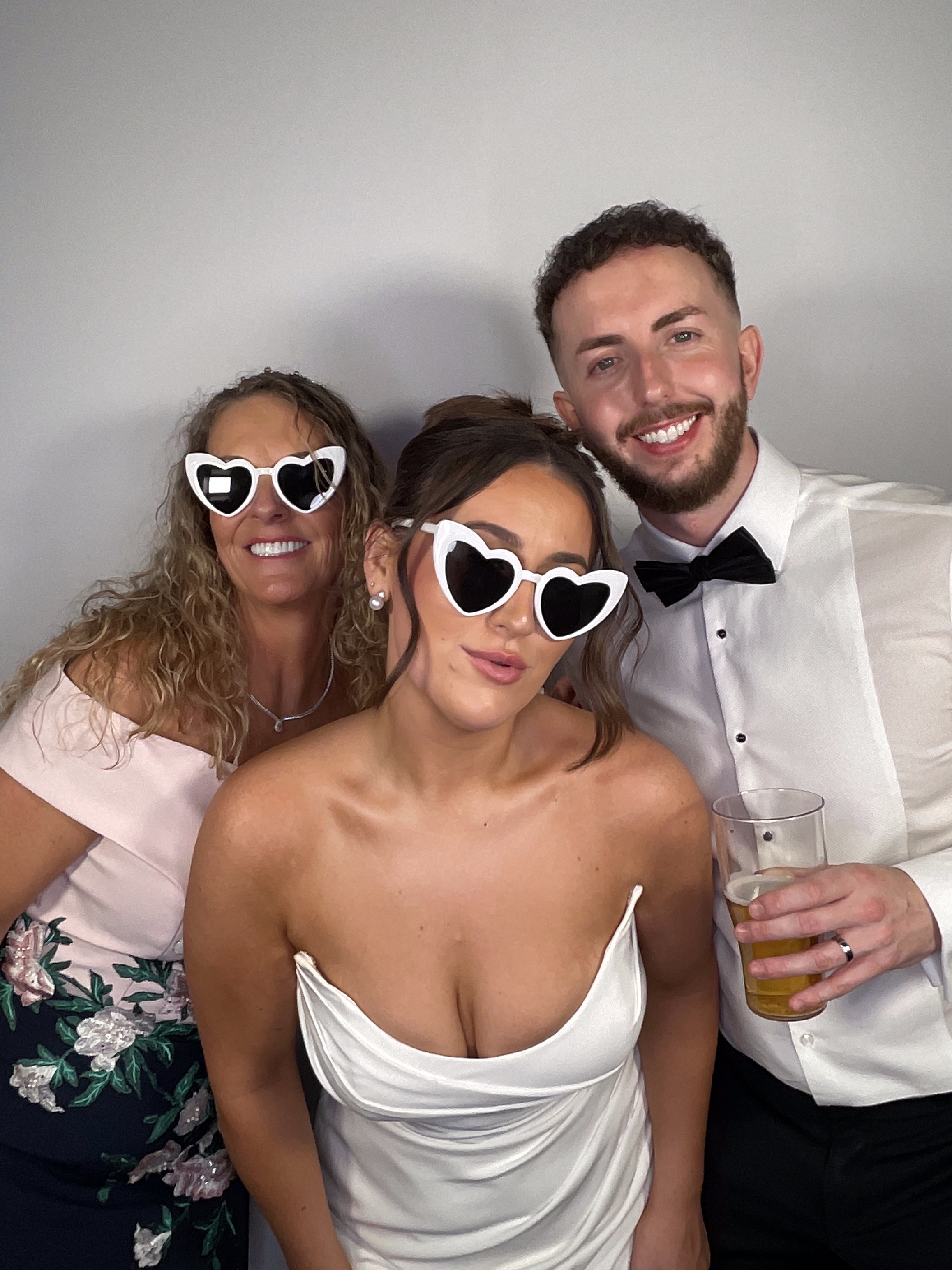 Zoe and Jesse's Wedding | View more photos from the event at gallery.partydelightsphotobooth.co.uk/u/PartyDelightsPhotoBooth/Zoe-and-Jesses-Wedding