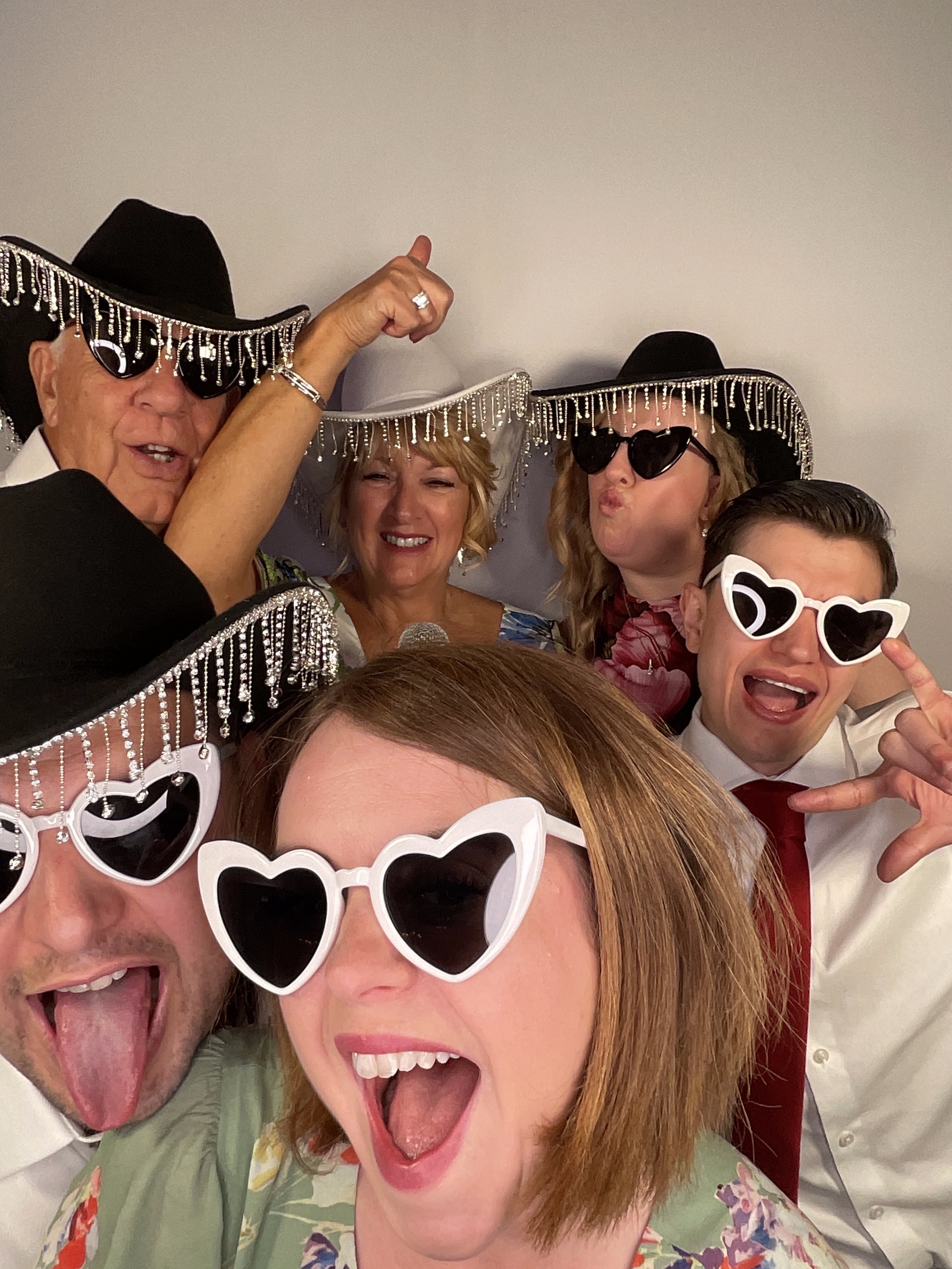 Zoe and Jesse's Wedding | View more photos from the event at gallery.partydelightsphotobooth.co.uk/u/PartyDelightsPhotoBooth/Zoe-and-Jesses-Wedding