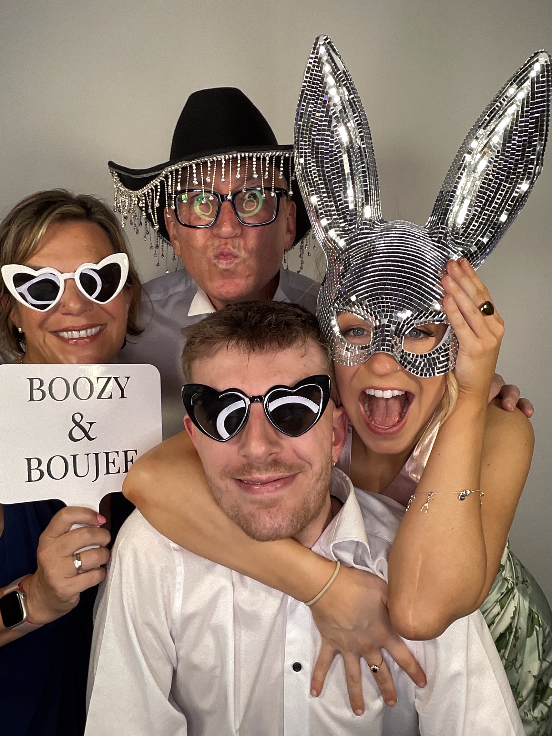 Zoe and Jesse's Wedding | View more photos from the event at gallery.partydelightsphotobooth.co.uk/u/PartyDelightsPhotoBooth/Zoe-and-Jesses-Wedding