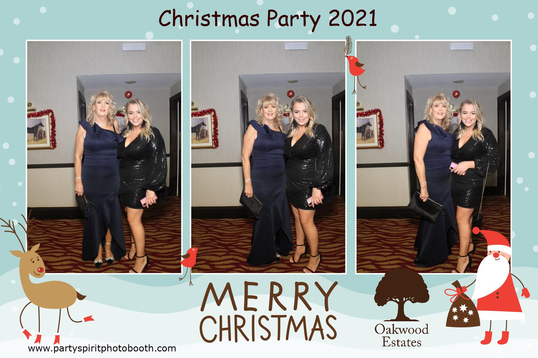 Christmas Party 2021 | View more photos from the event at gallery.partyspiritphotobooth.com/u/PartySpiritPhotoBooth/Christmas-Party-2021