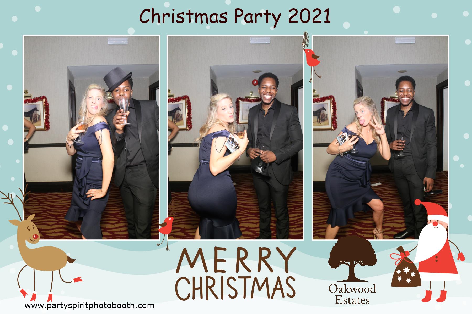 Christmas Party 2021 | View more photos from the event at gallery.partyspiritphotobooth.com/u/PartySpiritPhotoBooth/Christmas-Party-2021