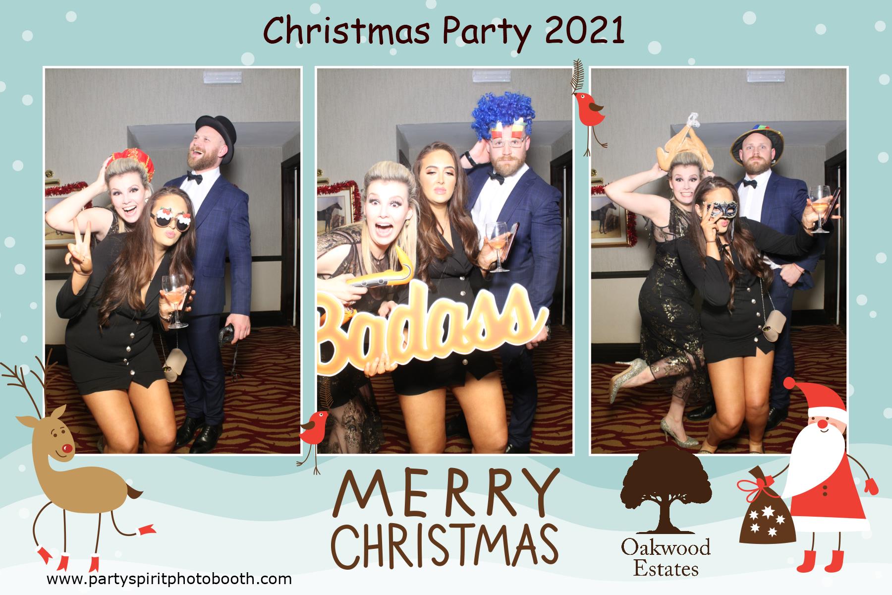 Christmas Party 2021 | View more photos from the event at gallery.partyspiritphotobooth.com/u/PartySpiritPhotoBooth/Christmas-Party-2021