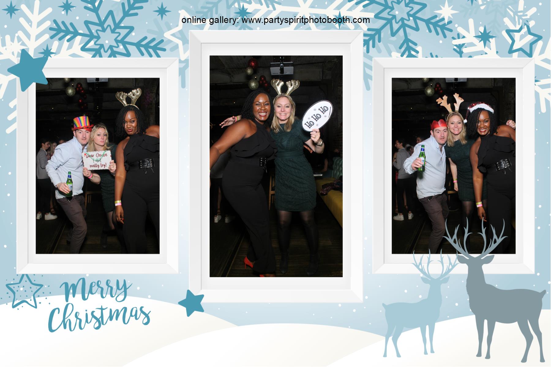 Christmas Party | View more photos from the event at gallery.partyspiritphotobooth.com/u/PartySpiritPhotoBooth/Christmas-Party-6