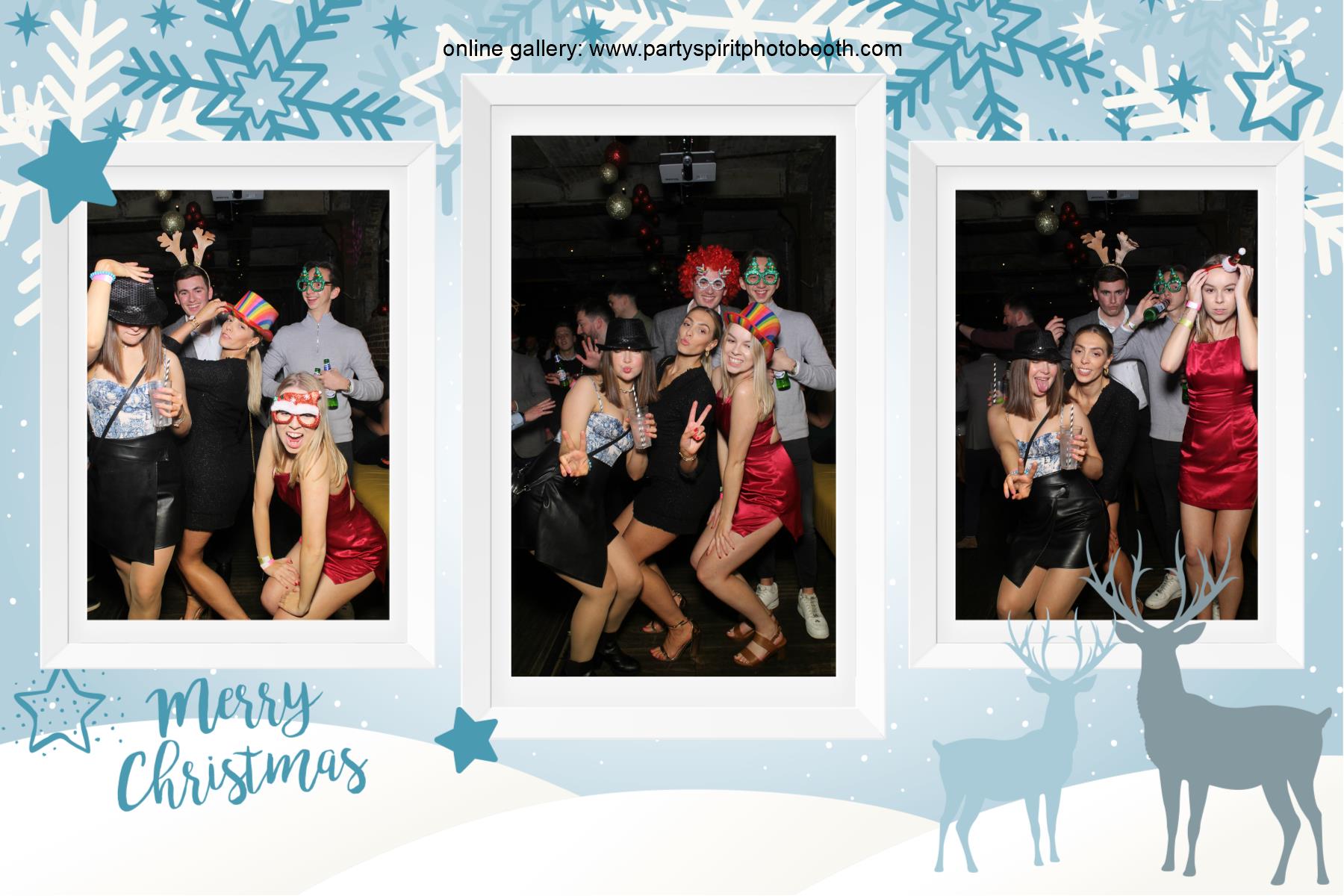 Christmas Party | View more photos from the event at gallery.partyspiritphotobooth.com/u/PartySpiritPhotoBooth/Christmas-Party-6