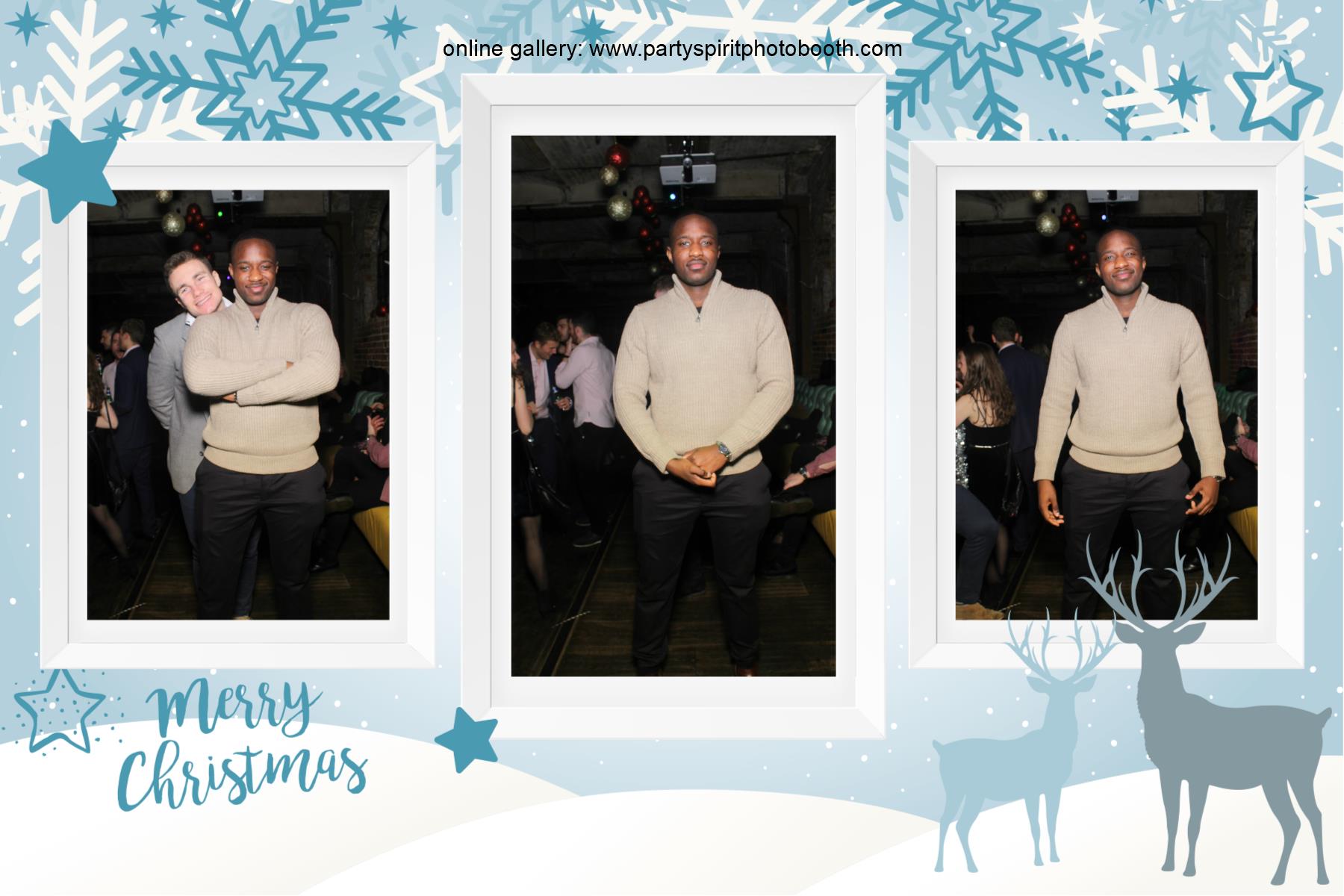 Christmas Party | View more photos from the event at gallery.partyspiritphotobooth.com/u/PartySpiritPhotoBooth/Christmas-Party-6