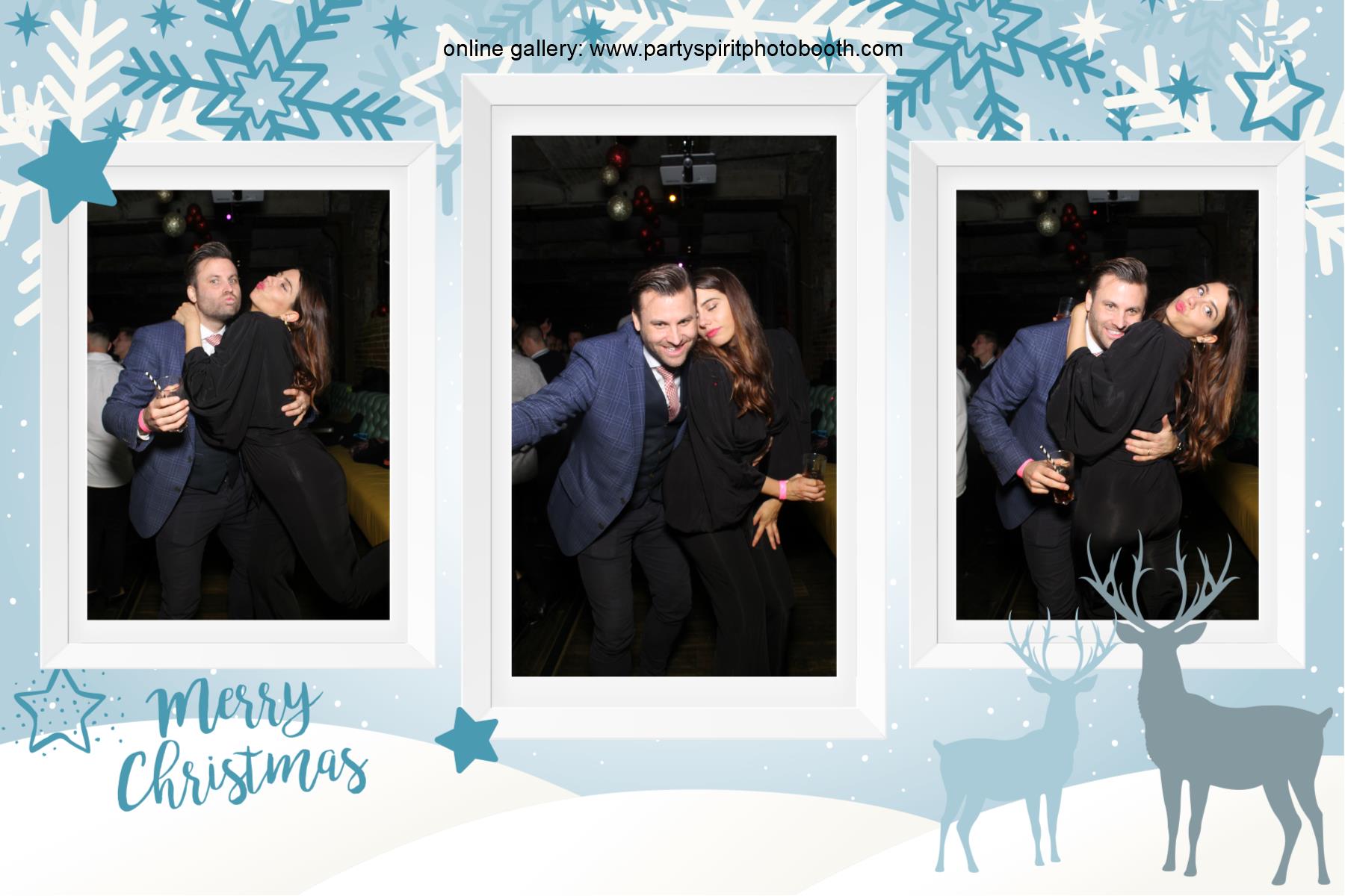 Christmas Party | View more photos from the event at gallery.partyspiritphotobooth.com/u/PartySpiritPhotoBooth/Christmas-Party-6