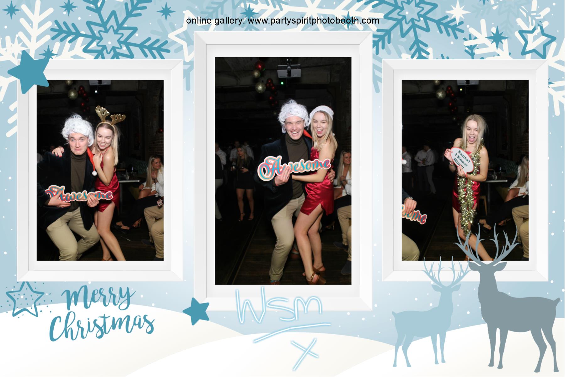 Christmas Party | View more photos from the event at gallery.partyspiritphotobooth.com/u/PartySpiritPhotoBooth/Christmas-Party-6