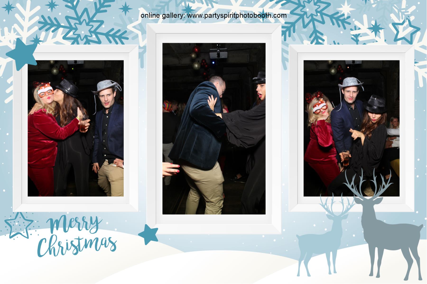 Christmas Party | View more photos from the event at gallery.partyspiritphotobooth.com/u/PartySpiritPhotoBooth/Christmas-Party-6