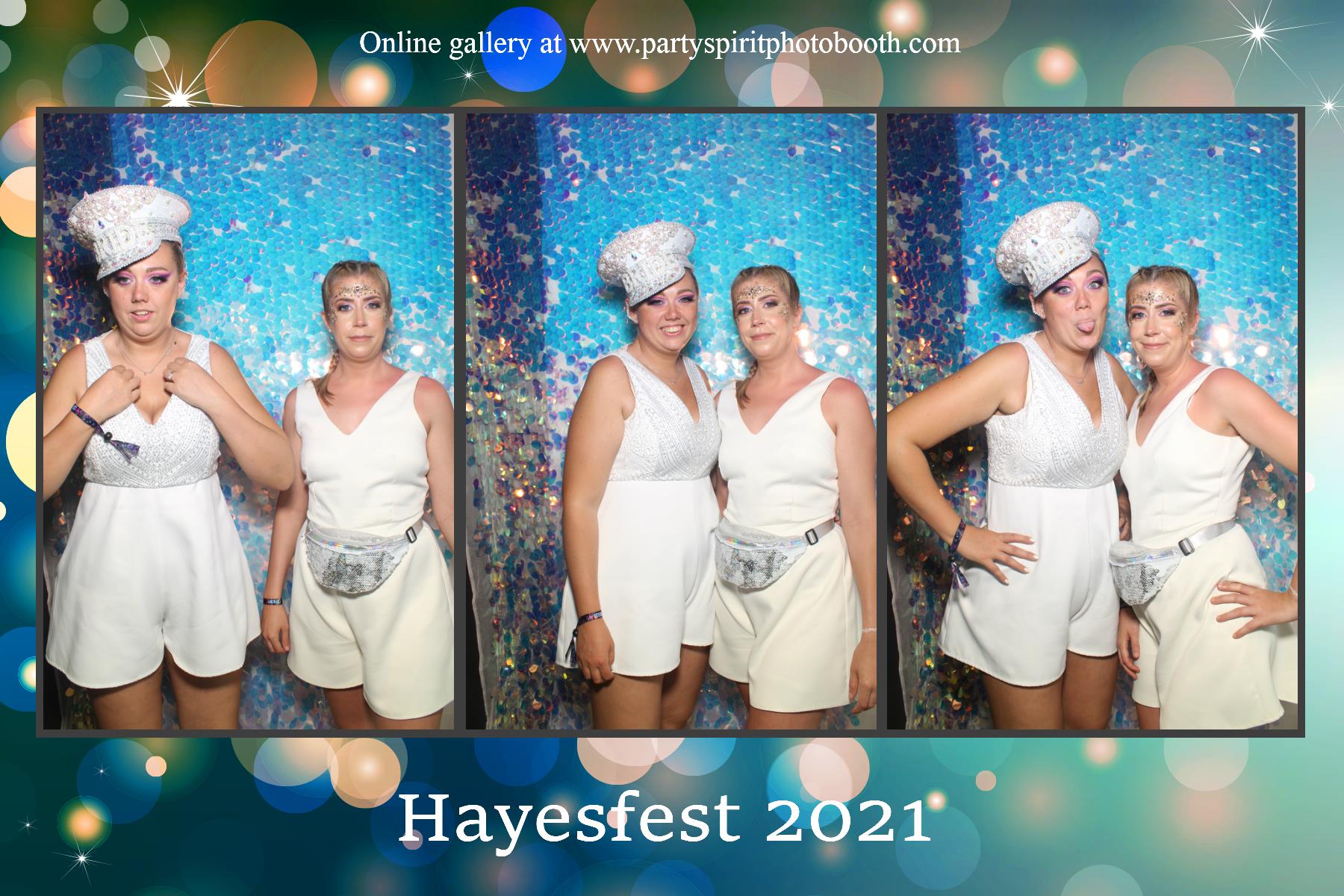Springfield Farm | View more photos from the event at gallery.partyspiritphotobooth.com/u/PartySpiritPhotoBooth/Springfield-Farm