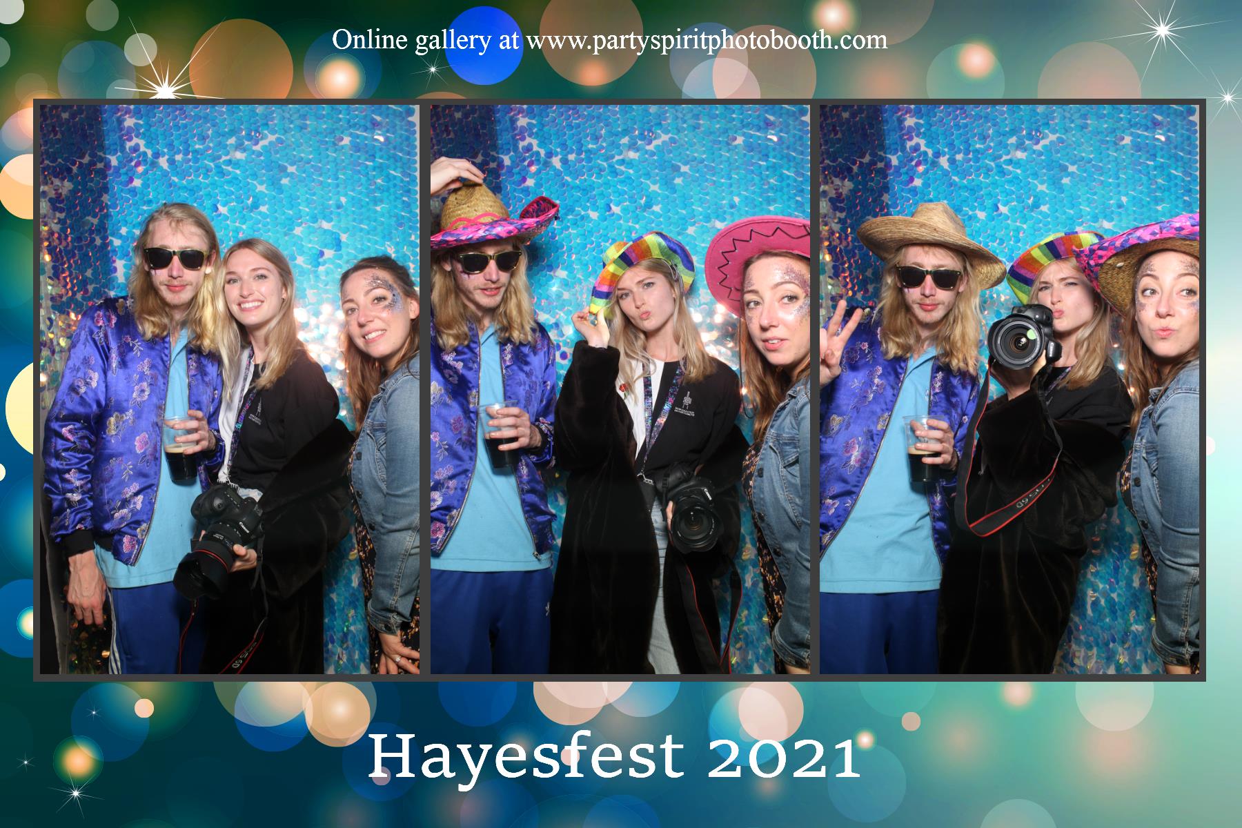 Springfield Farm | View more photos from the event at gallery.partyspiritphotobooth.com/u/PartySpiritPhotoBooth/Springfield-Farm