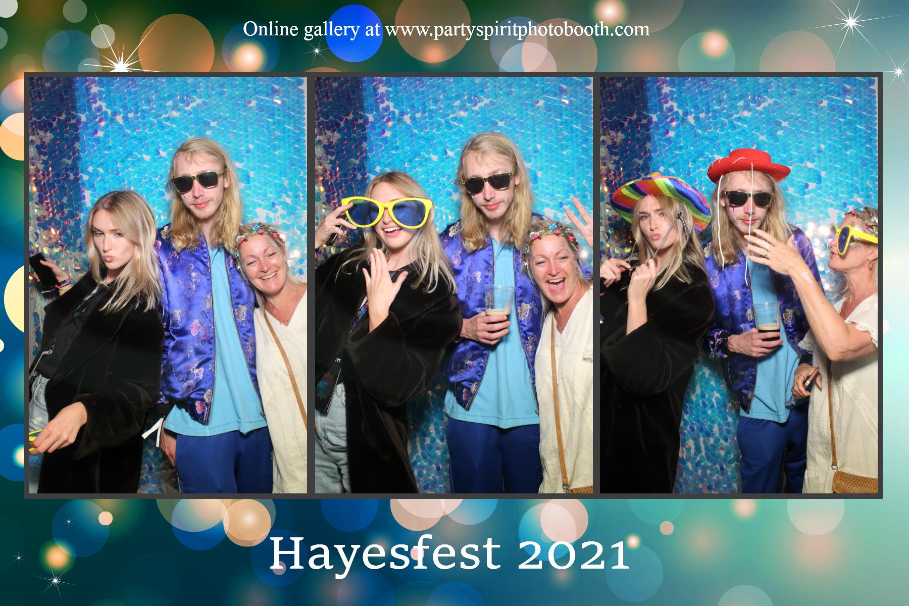 Springfield Farm | View more photos from the event at gallery.partyspiritphotobooth.com/u/PartySpiritPhotoBooth/Springfield-Farm