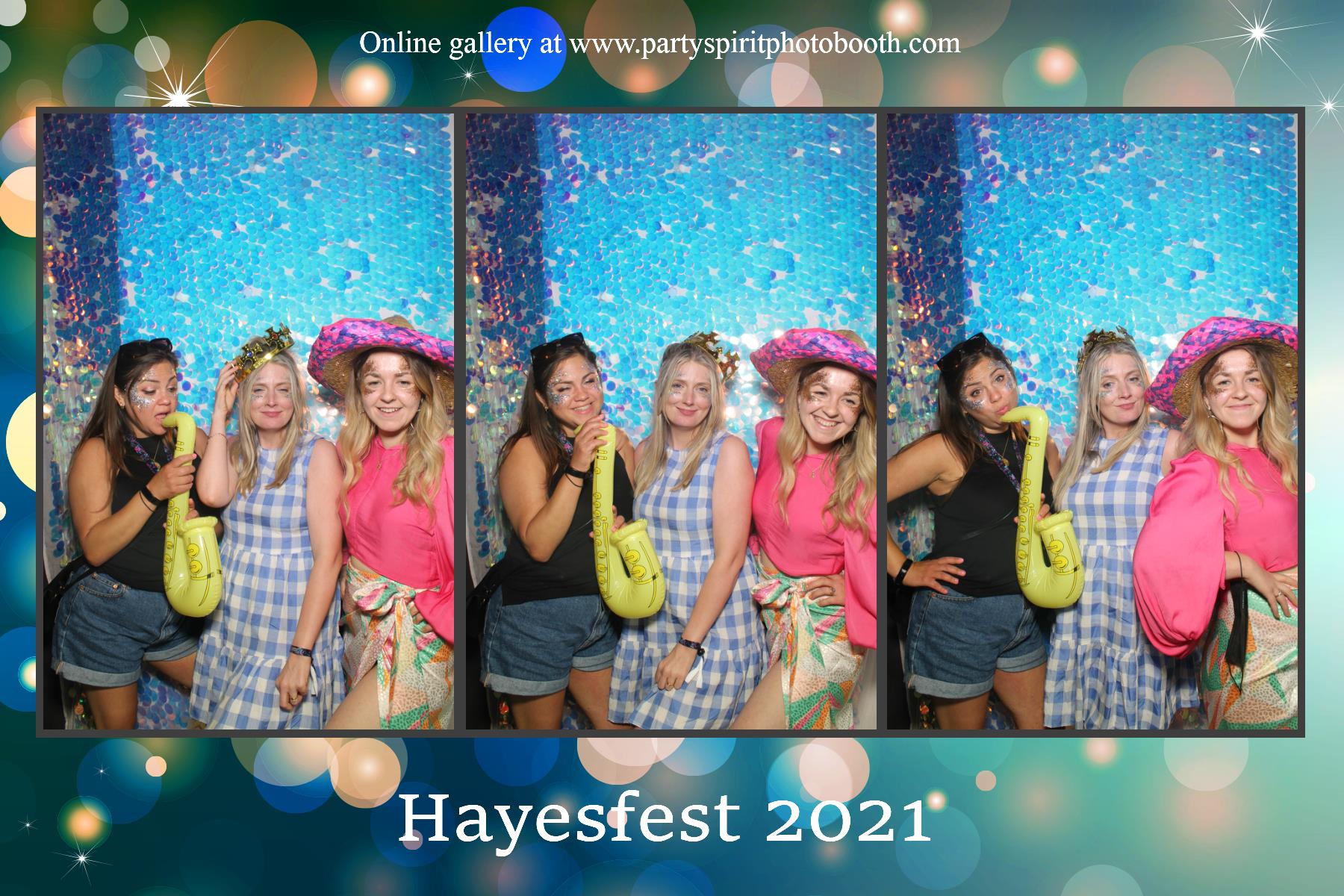 Springfield Farm | View more photos from the event at gallery.partyspiritphotobooth.com/u/PartySpiritPhotoBooth/Springfield-Farm