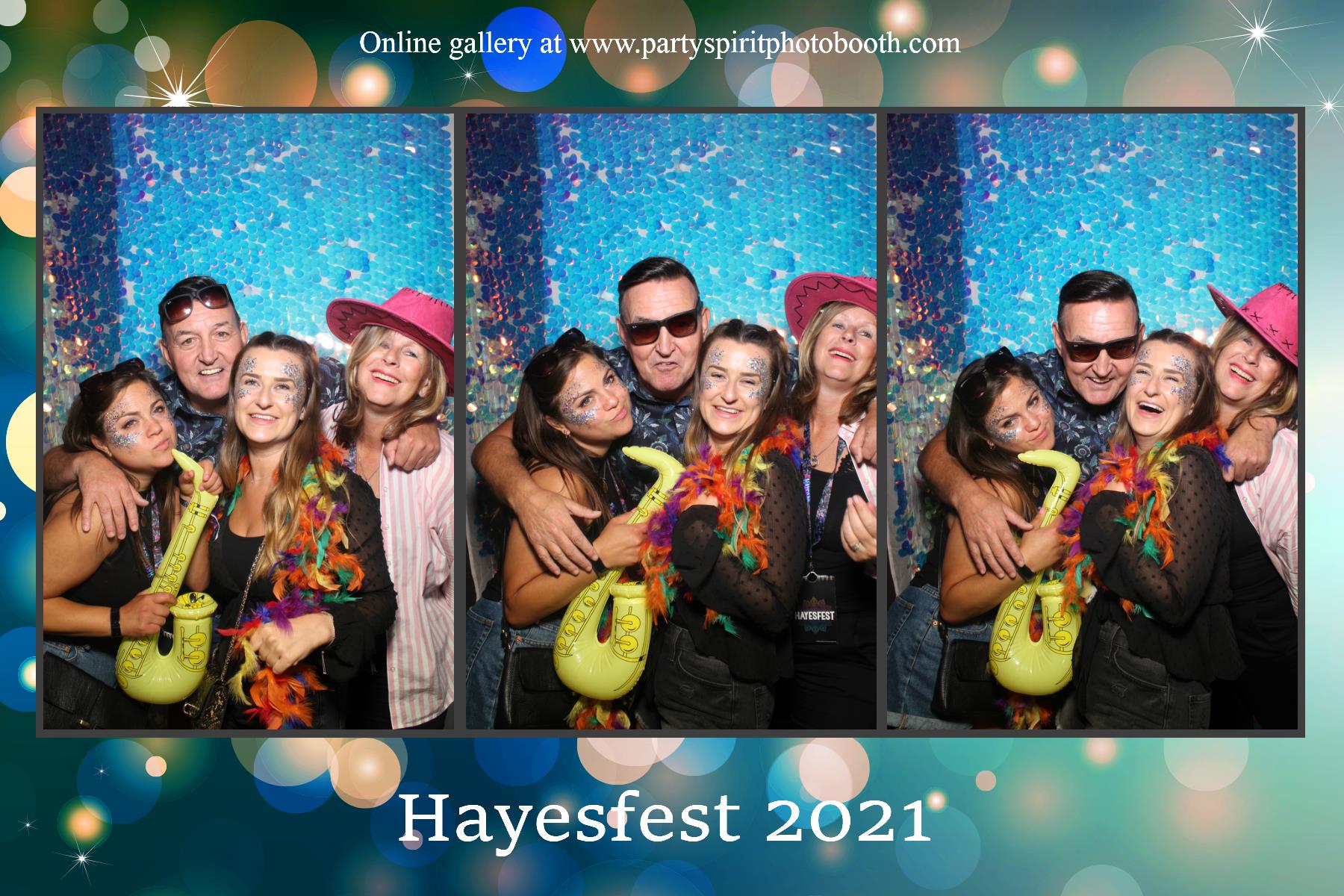 Springfield Farm | View more photos from the event at gallery.partyspiritphotobooth.com/u/PartySpiritPhotoBooth/Springfield-Farm