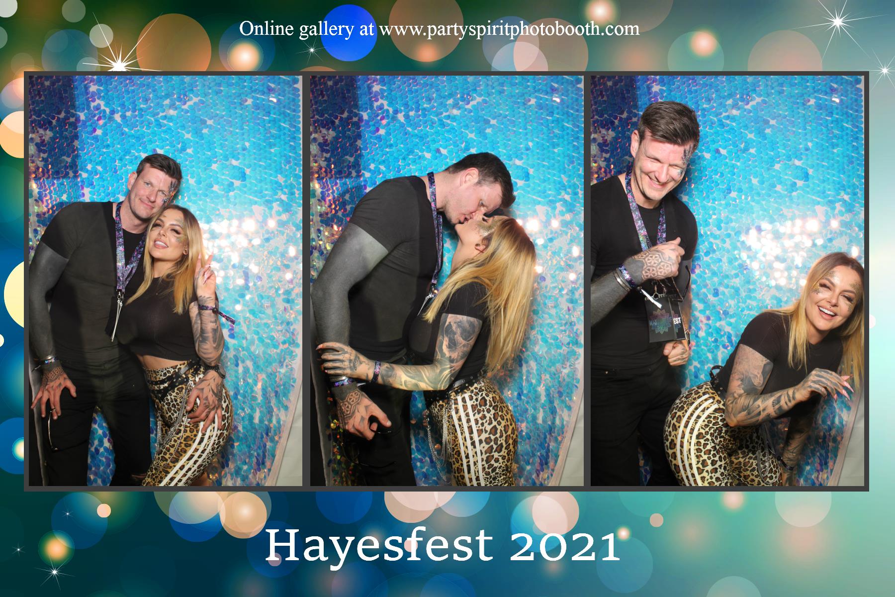 Springfield Farm | View more photos from the event at gallery.partyspiritphotobooth.com/u/PartySpiritPhotoBooth/Springfield-Farm