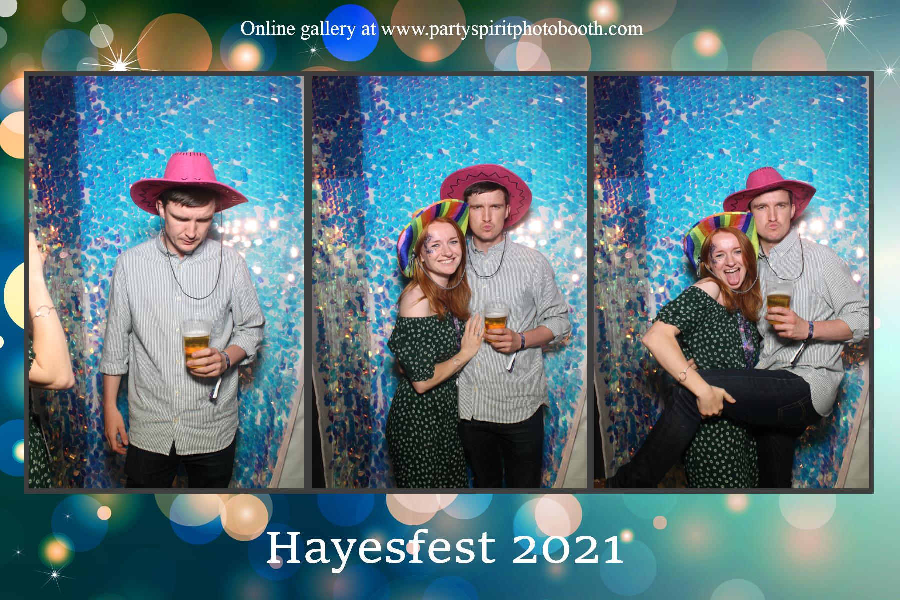 Springfield Farm | View more photos from the event at gallery.partyspiritphotobooth.com/u/PartySpiritPhotoBooth/Springfield-Farm