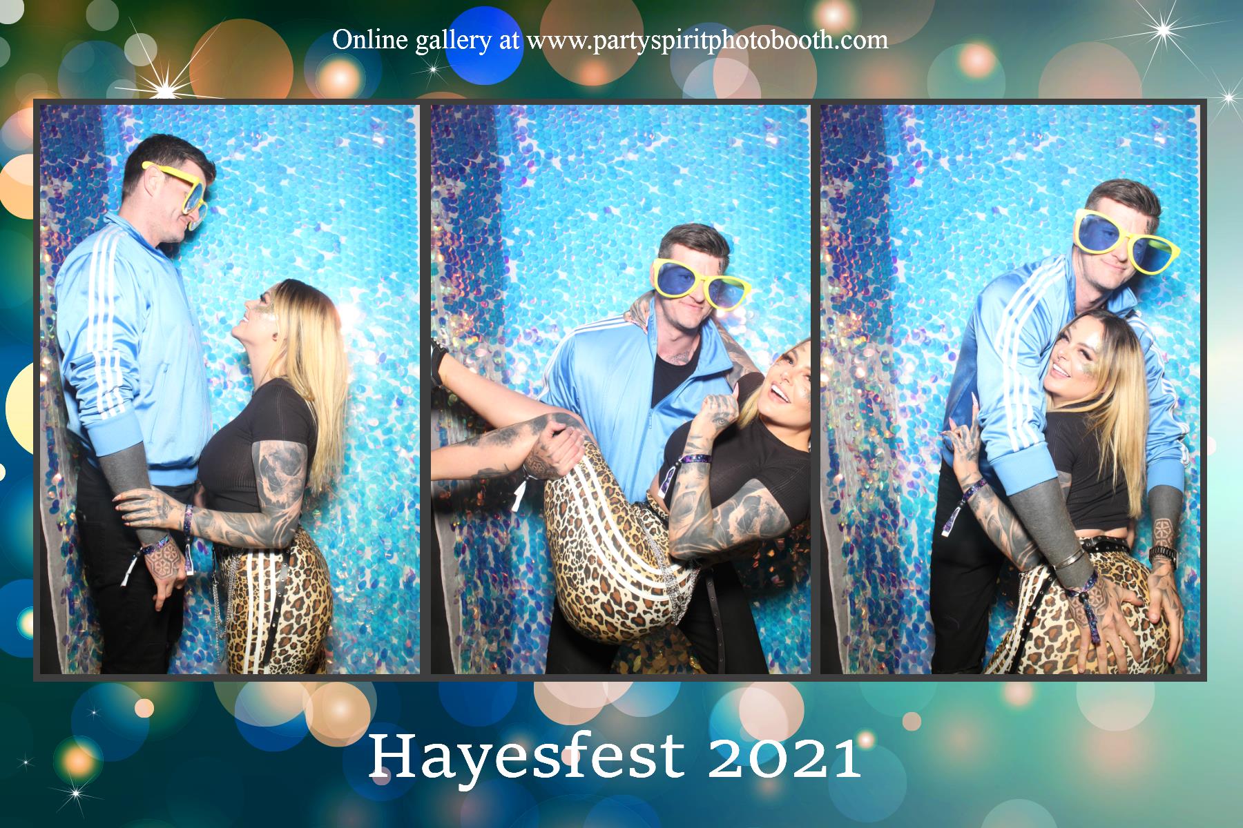 Springfield Farm | View more photos from the event at gallery.partyspiritphotobooth.com/u/PartySpiritPhotoBooth/Springfield-Farm