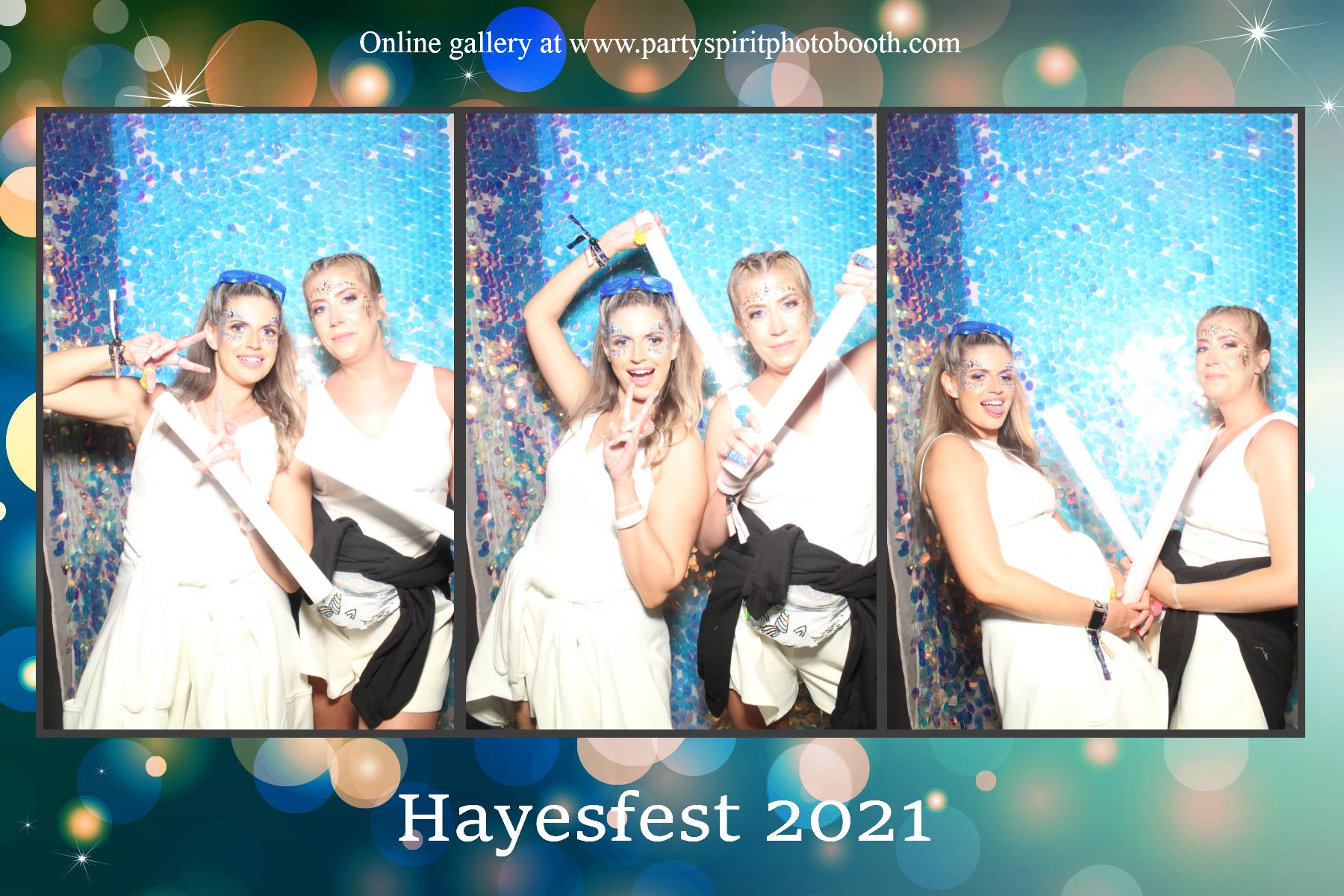 Springfield Farm | View more photos from the event at gallery.partyspiritphotobooth.com/u/PartySpiritPhotoBooth/Springfield-Farm