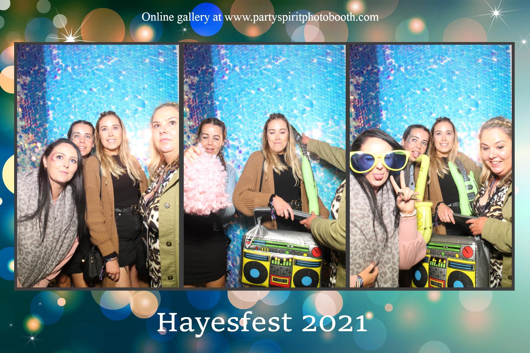 Springfield Farm | View more photos from the event at gallery.partyspiritphotobooth.com/u/PartySpiritPhotoBooth/Springfield-Farm