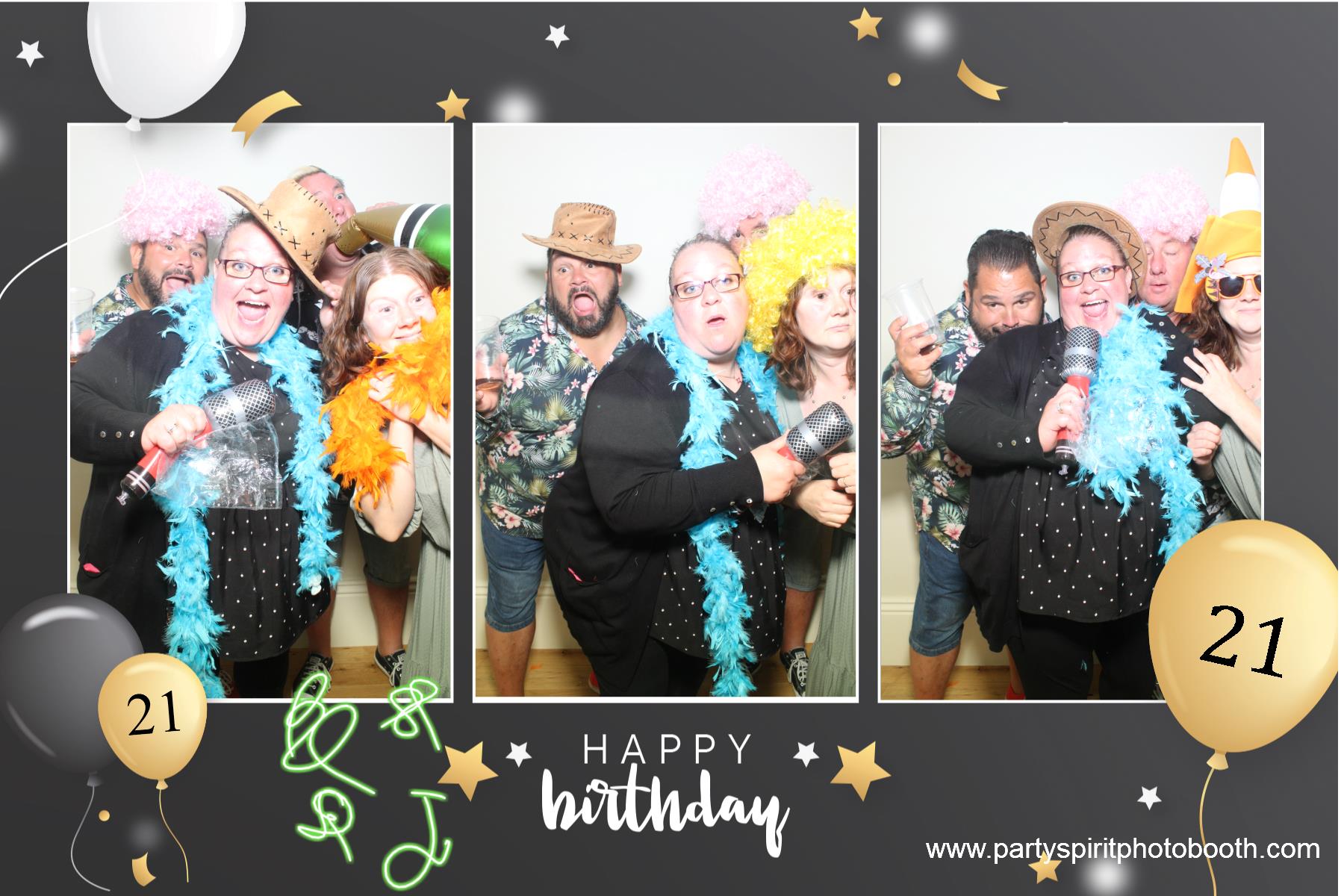 21st Birthday Party | View more photos from the event at gallery.partyspiritphotobooth.com/u/PartySpiritPhotoBooth/21st-Birthday-Party