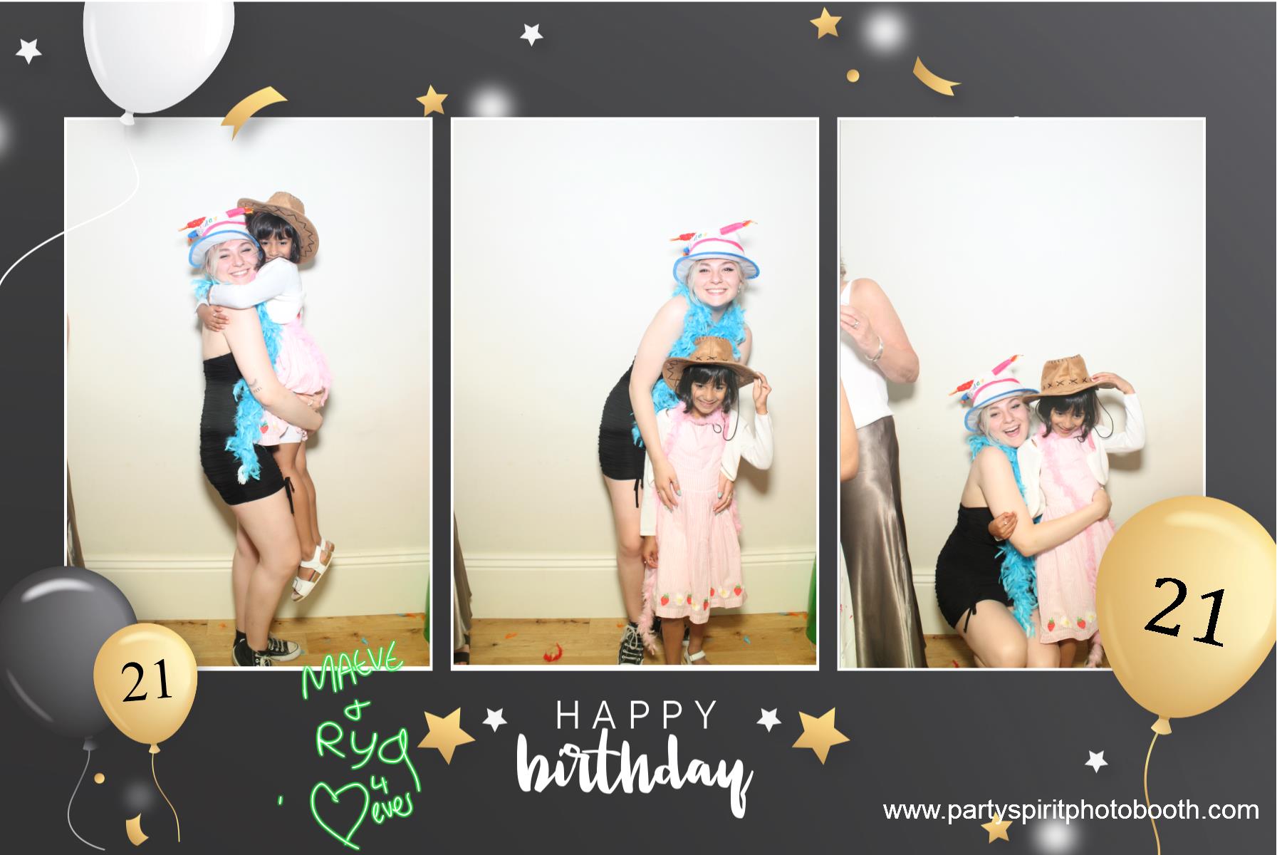 21st Birthday Party | View more photos from the event at gallery.partyspiritphotobooth.com/u/PartySpiritPhotoBooth/21st-Birthday-Party