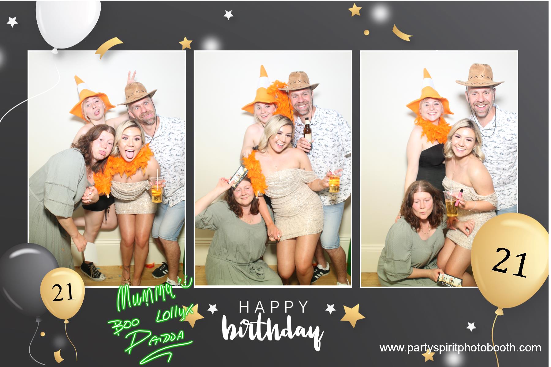 21st Birthday Party | View more photos from the event at gallery.partyspiritphotobooth.com/u/PartySpiritPhotoBooth/21st-Birthday-Party