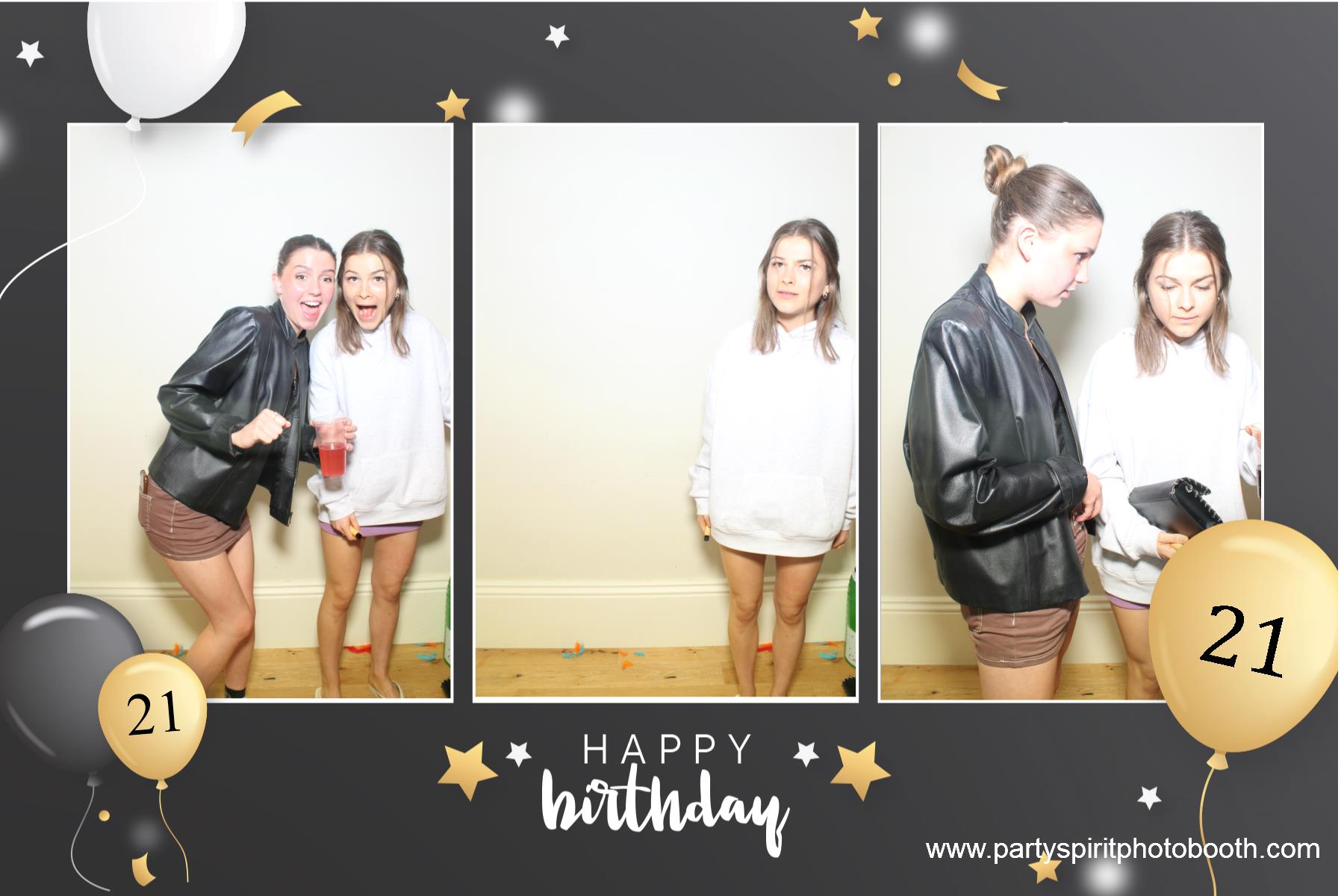 21st Birthday Party | View more photos from the event at gallery.partyspiritphotobooth.com/u/PartySpiritPhotoBooth/21st-Birthday-Party