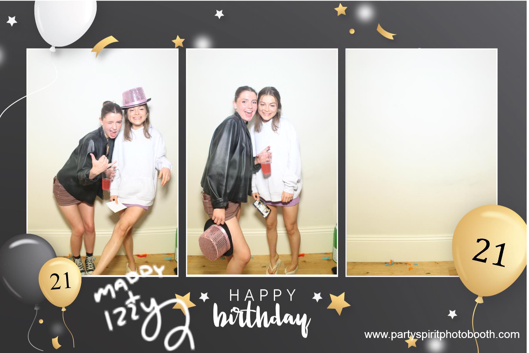 21st Birthday Party | View more photos from the event at gallery.partyspiritphotobooth.com/u/PartySpiritPhotoBooth/21st-Birthday-Party
