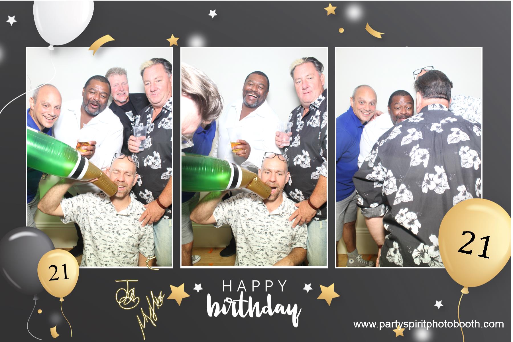 21st Birthday Party | View more photos from the event at gallery.partyspiritphotobooth.com/u/PartySpiritPhotoBooth/21st-Birthday-Party