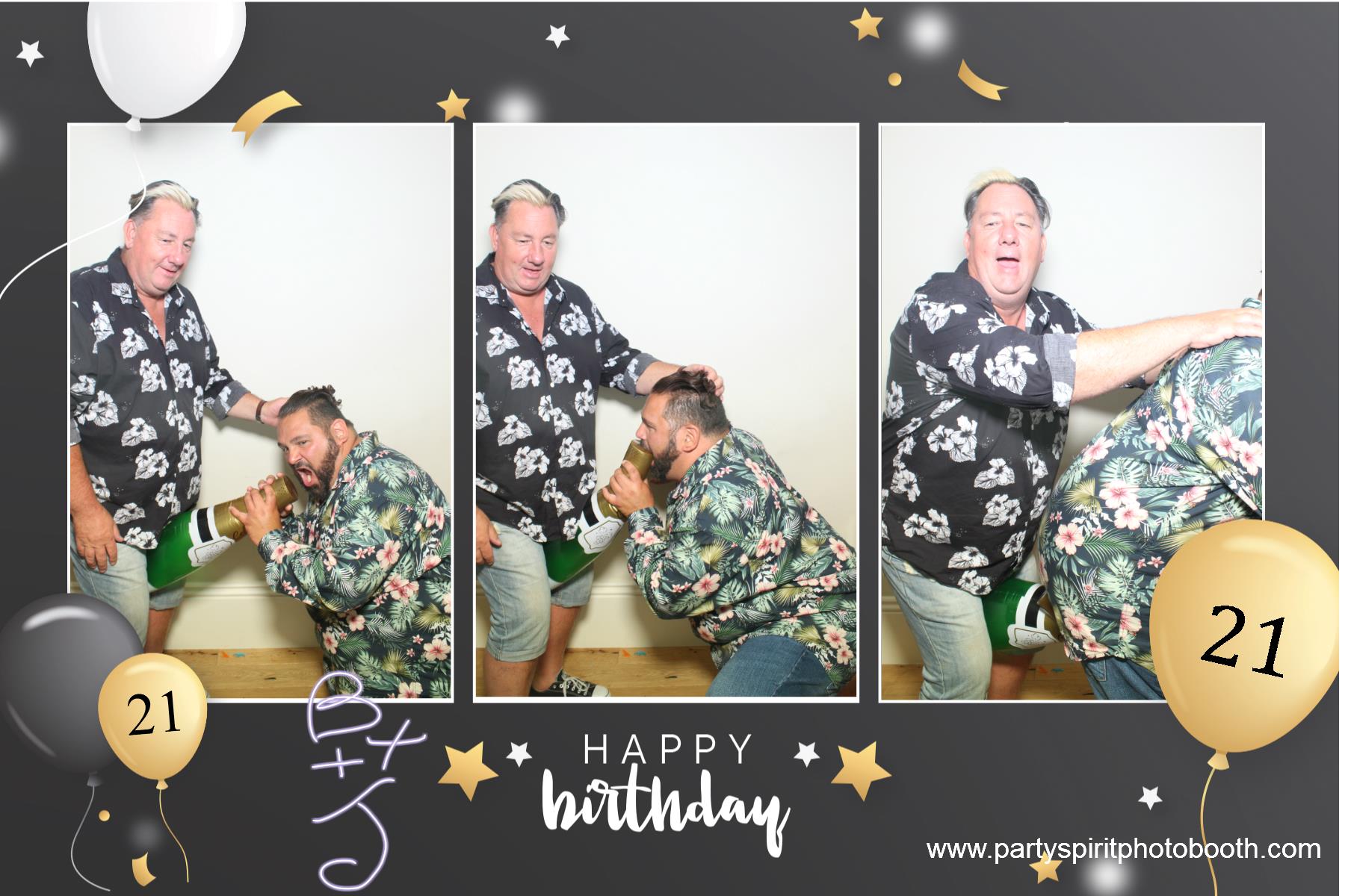 21st Birthday Party | View more photos from the event at gallery.partyspiritphotobooth.com/u/PartySpiritPhotoBooth/21st-Birthday-Party