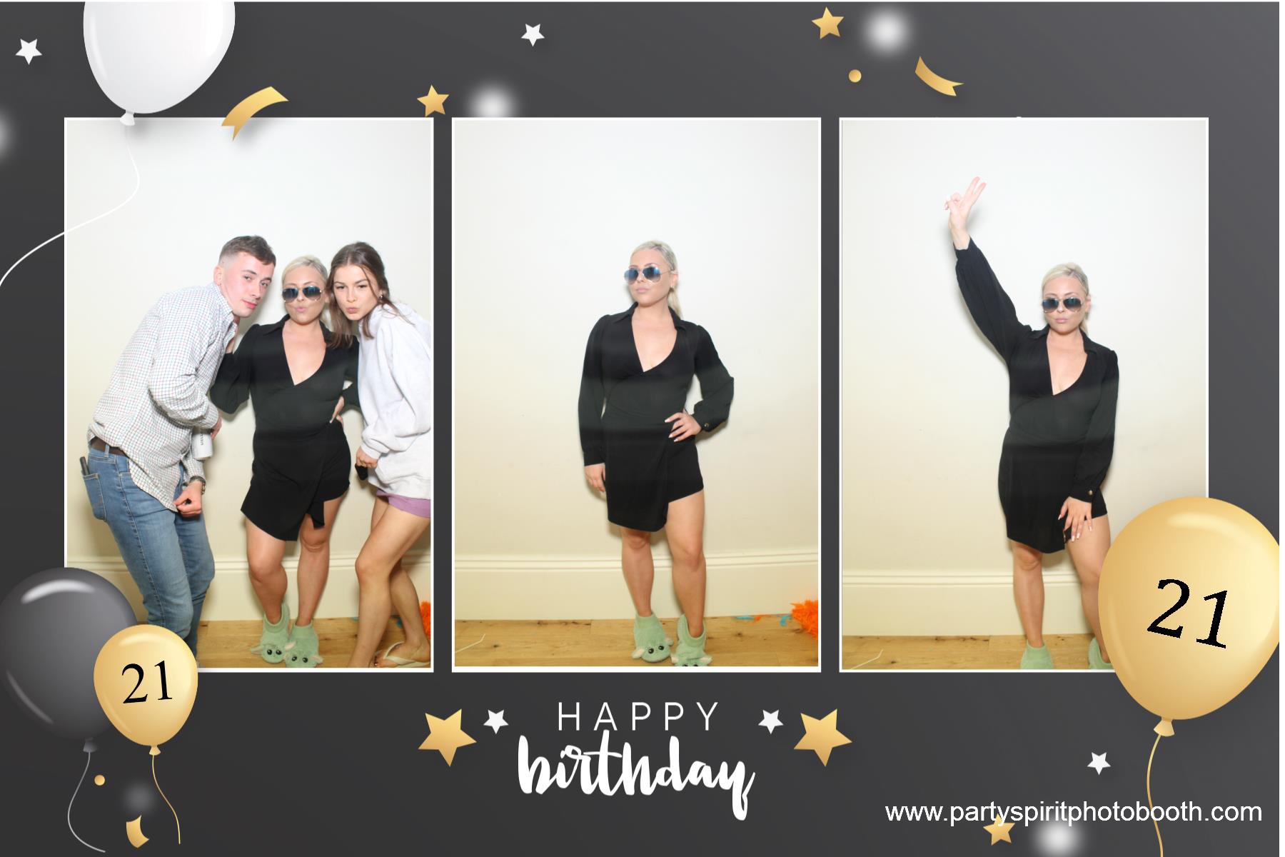 21st Birthday Party | View more photos from the event at gallery.partyspiritphotobooth.com/u/PartySpiritPhotoBooth/21st-Birthday-Party