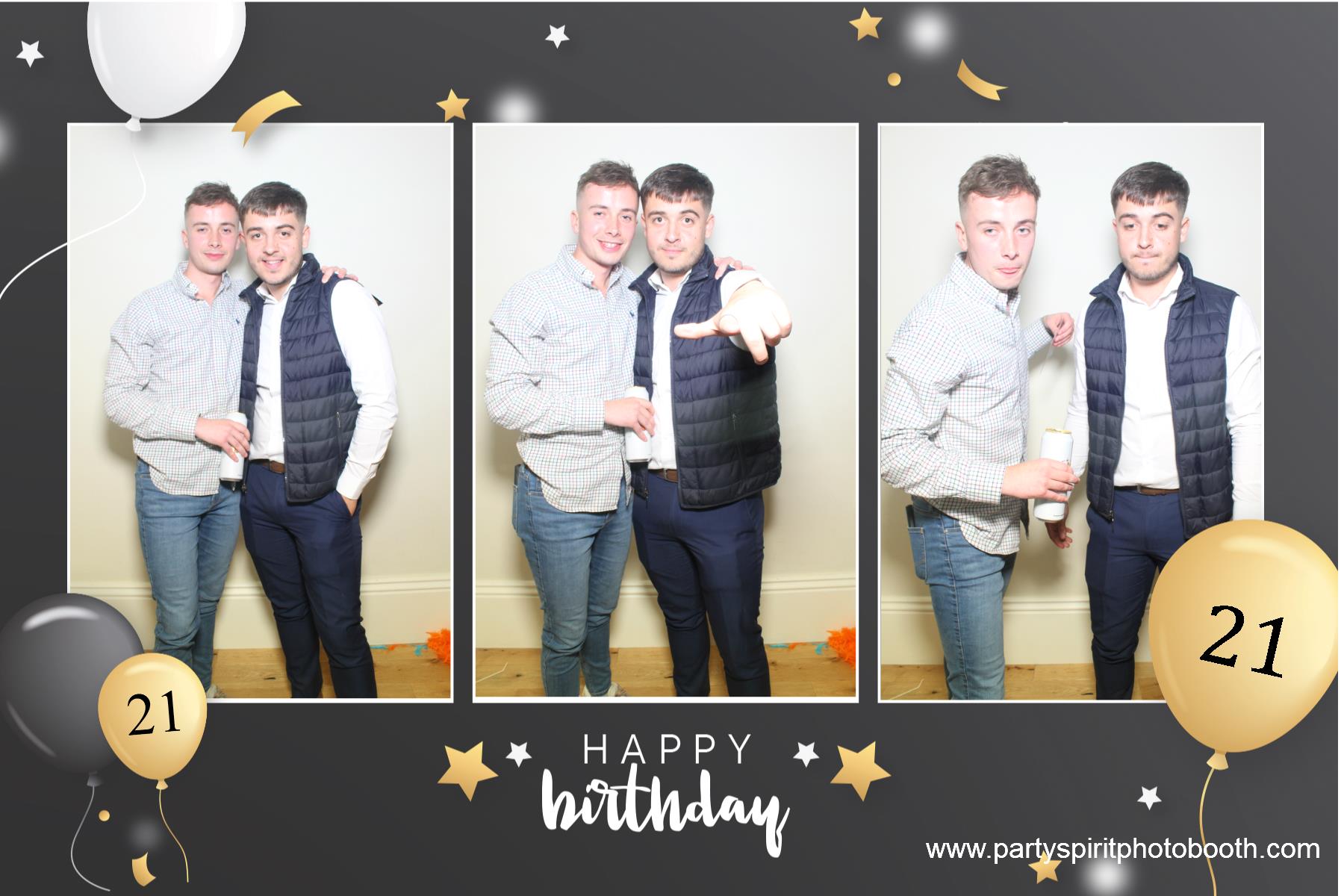 21st Birthday Party | View more photos from the event at gallery.partyspiritphotobooth.com/u/PartySpiritPhotoBooth/21st-Birthday-Party