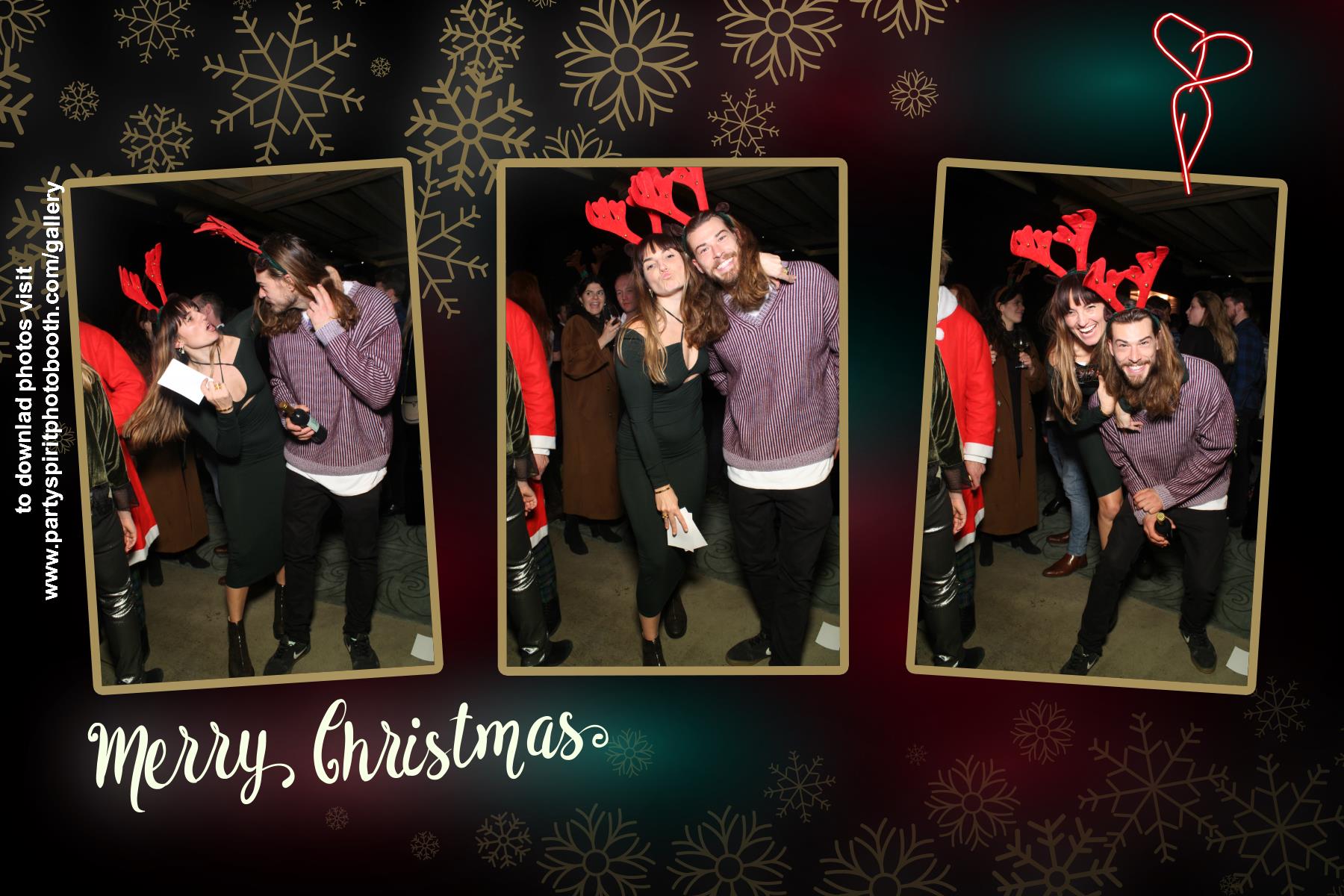 Brixton Xmas | View more photos from the event at gallery.partyspiritphotobooth.com/u/PartySpiritPhotoBooth/Brixton-Xmas