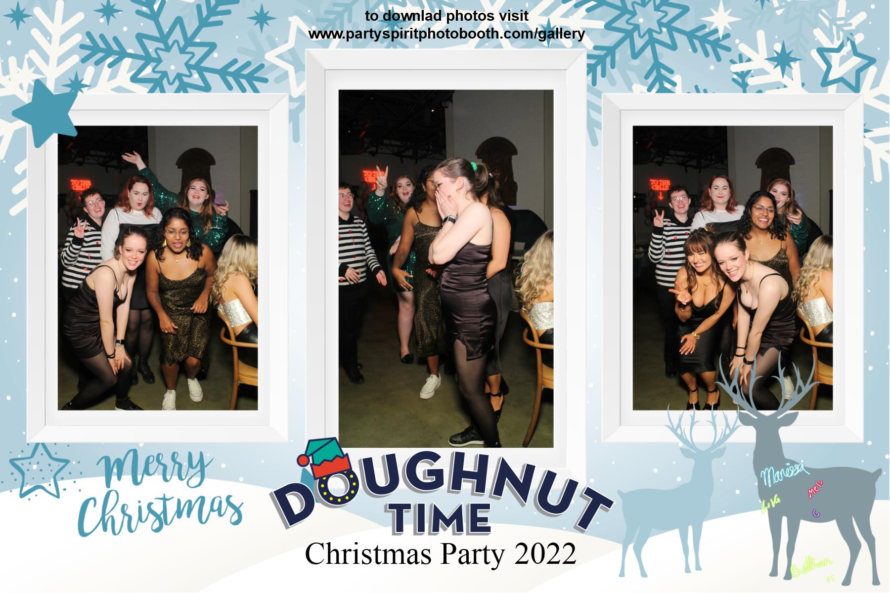 Doughnut Xmas Party | View more photos from the event at gallery.partyspiritphotobooth.com/u/PartySpiritPhotoBooth/Doughnut-Xmas-Party
