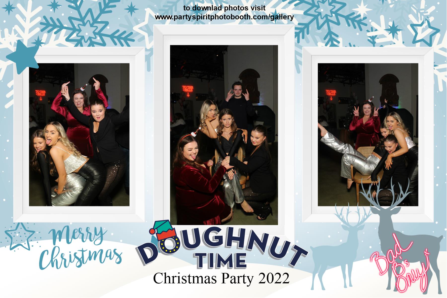 Doughnut Xmas Party | View more photos from the event at gallery.partyspiritphotobooth.com/u/PartySpiritPhotoBooth/Doughnut-Xmas-Party