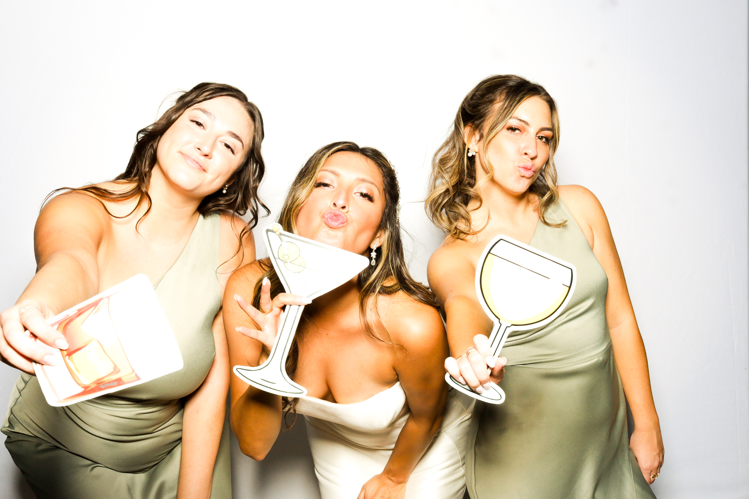 Sierra and Ryan's Wedding | View more photos from the event at v1.boothgallery.com/u/PhabPhotobooth/Sierra-and-Ryans-Wedding