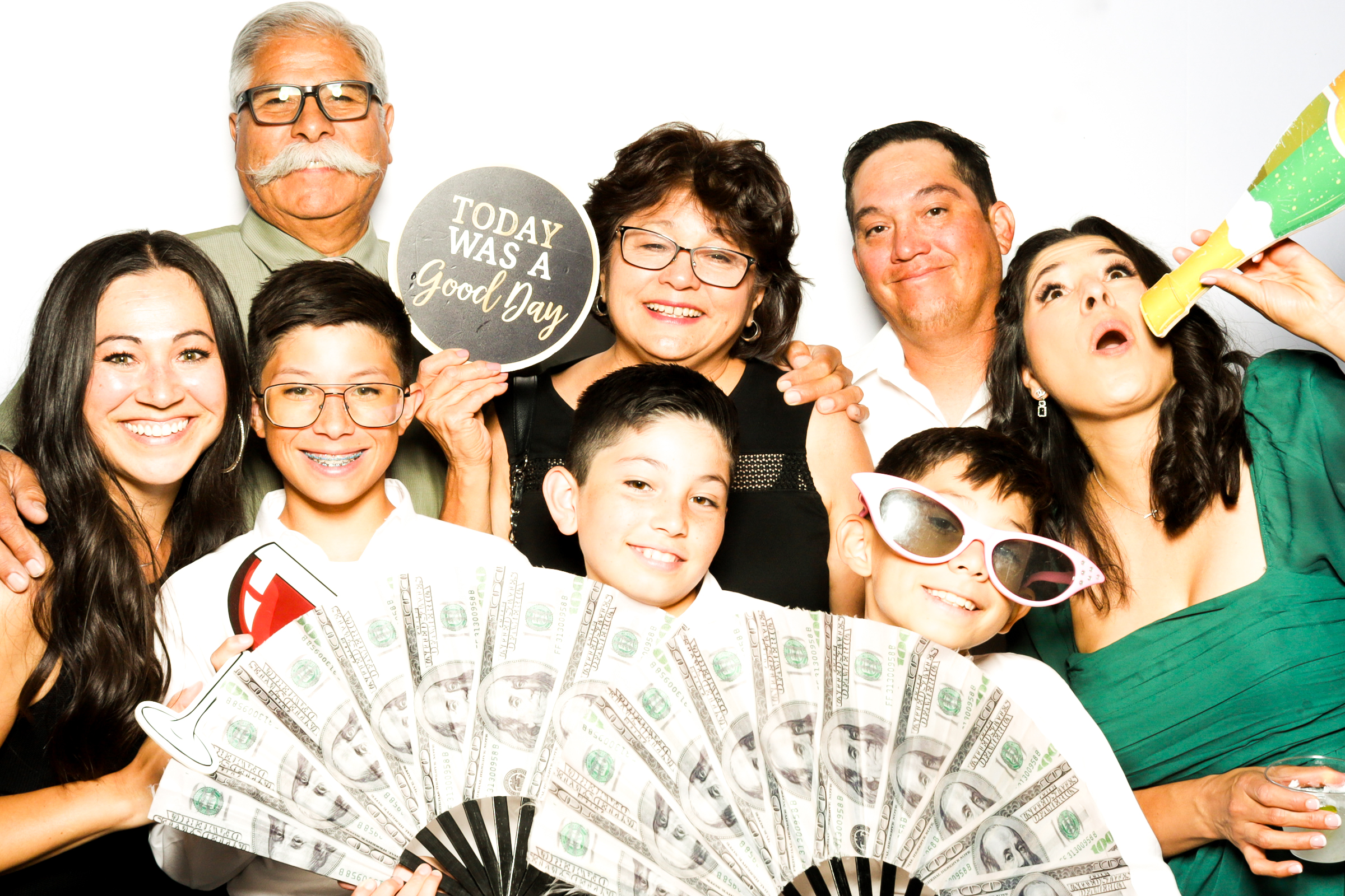 Sierra and Ryan's Wedding | View more photos from the event at v1.boothgallery.com/u/PhabPhotobooth/Sierra-and-Ryans-Wedding