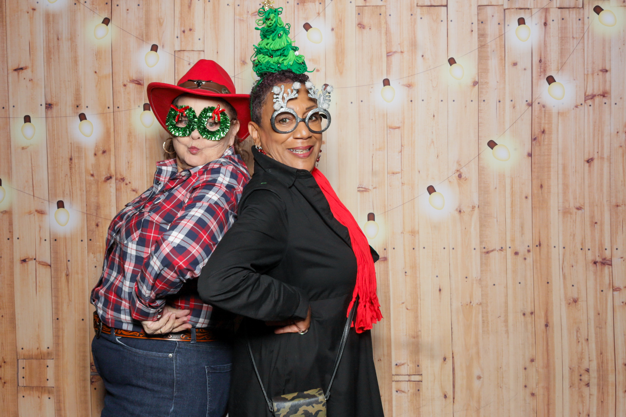 Signal Hill Chamber of Commerce's Holiday Party | View more photos from the event at v1.boothgallery.com/u/PhabPhotobooth/Signal-Hill-Chamber-of-Commerces-Holiday-Party