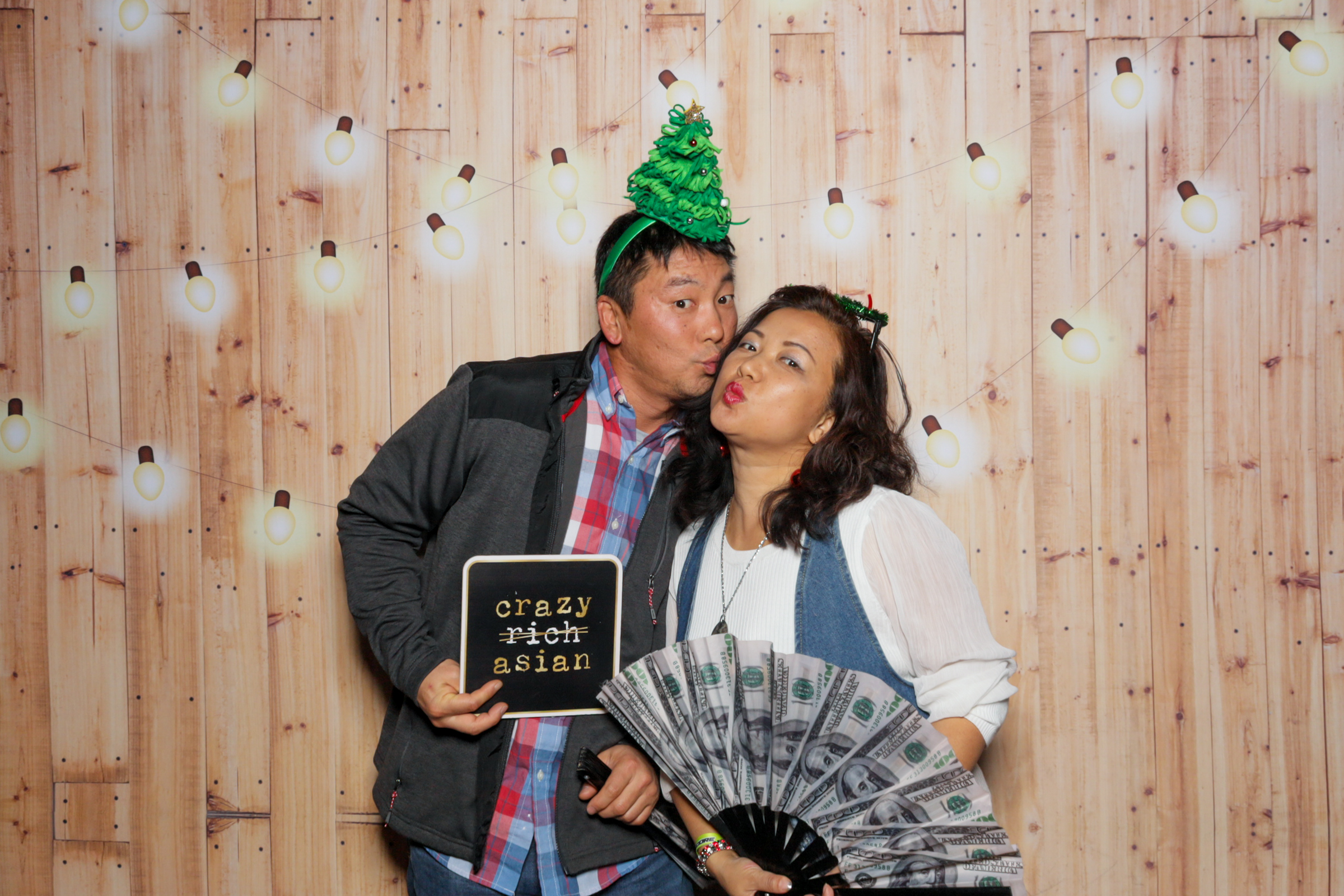 Signal Hill Chamber of Commerce's Holiday Party | View more photos from the event at v1.boothgallery.com/u/PhabPhotobooth/Signal-Hill-Chamber-of-Commerces-Holiday-Party